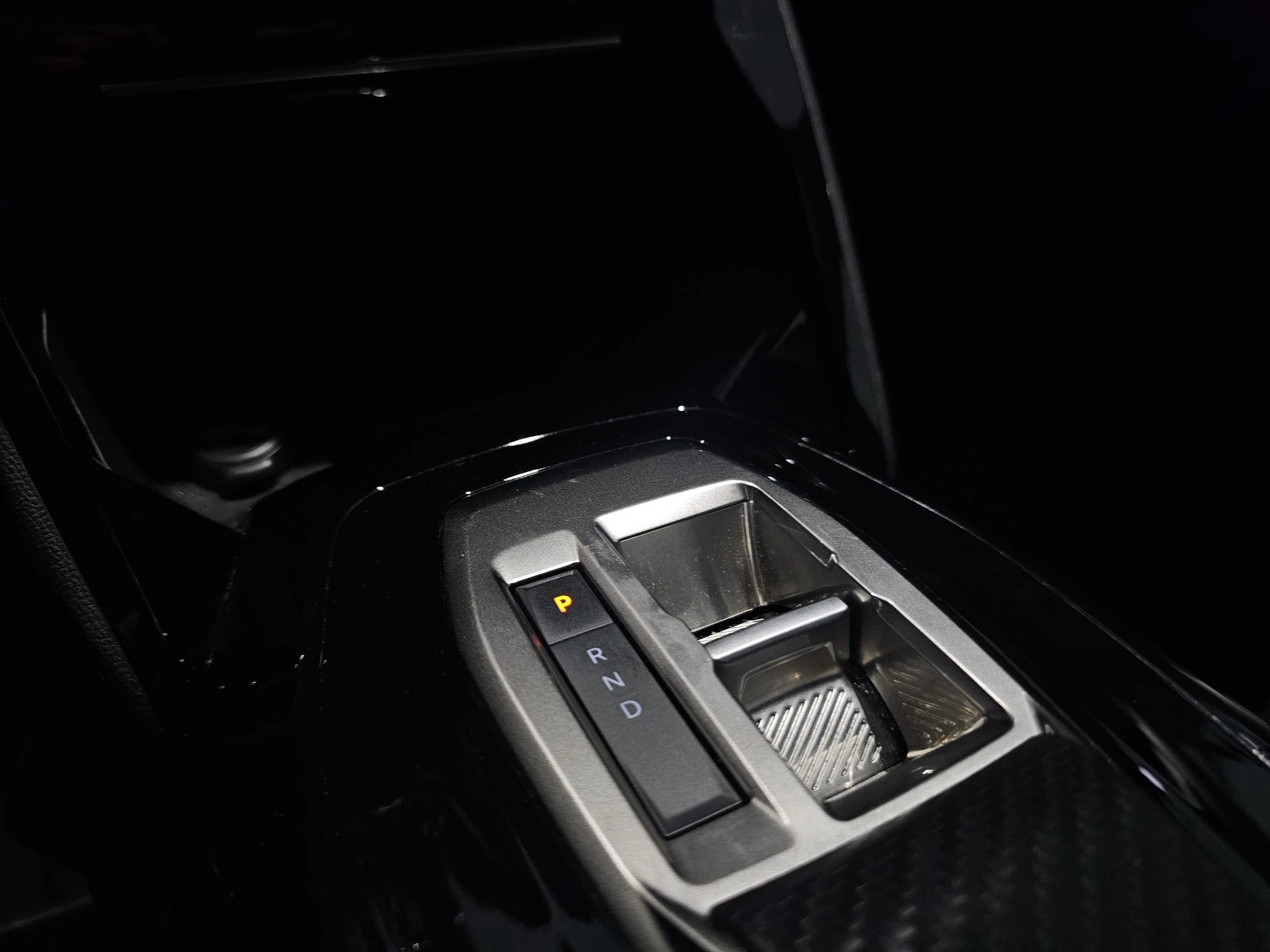 Peugeot-2008-image-13