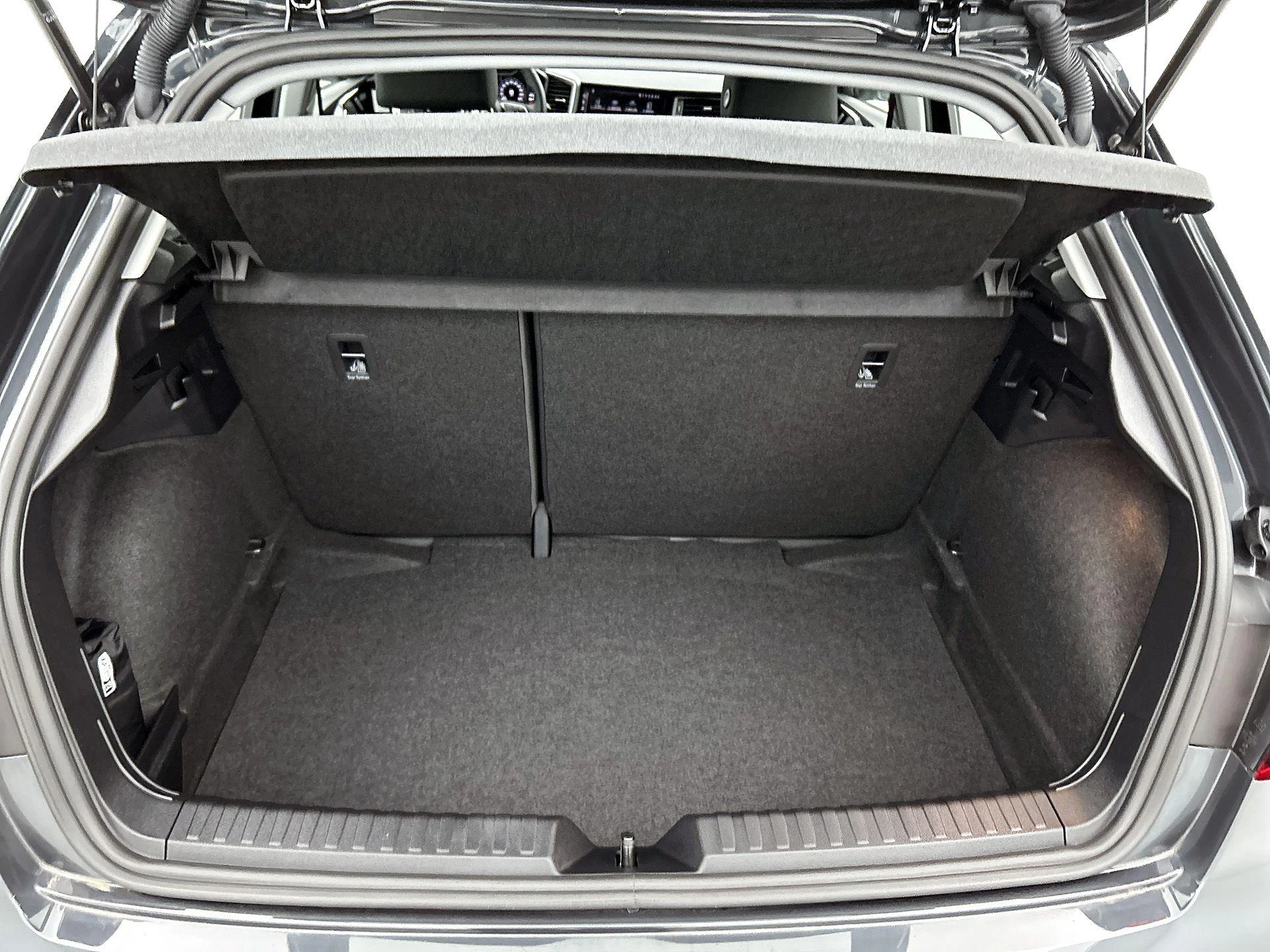 Audi-A1 Sportback-image-16