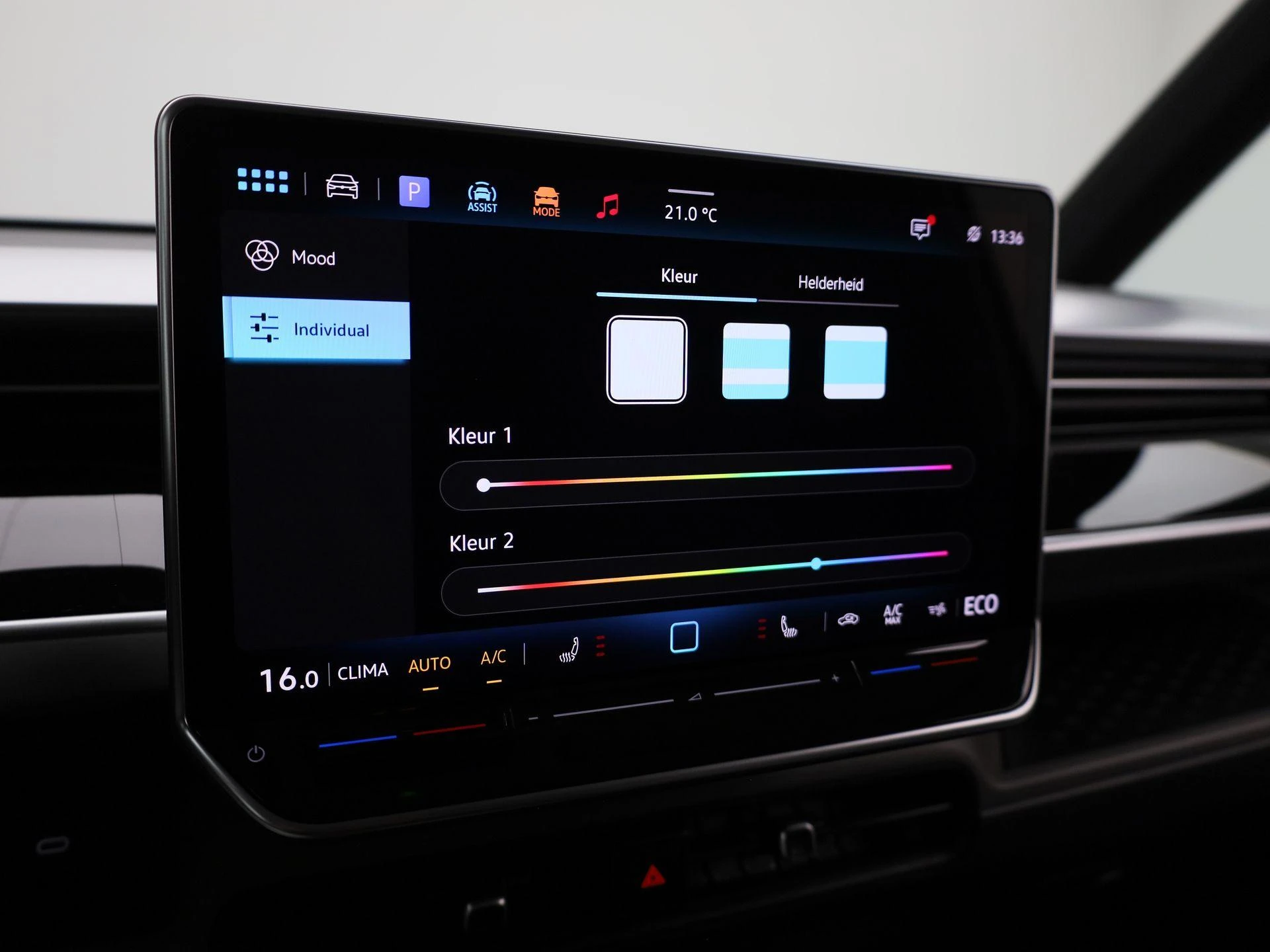 Volkswagen-ID. Buzz-image-32