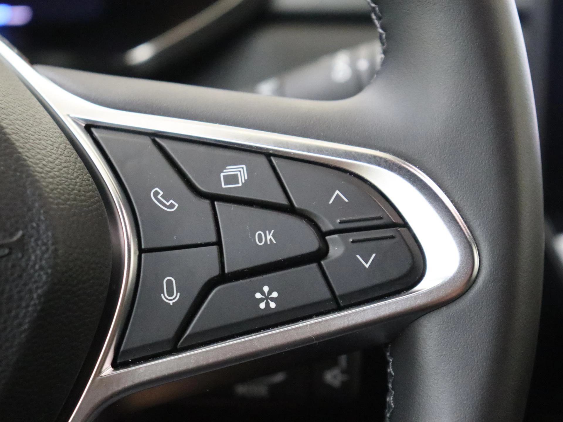Renault-Captur-image-14
