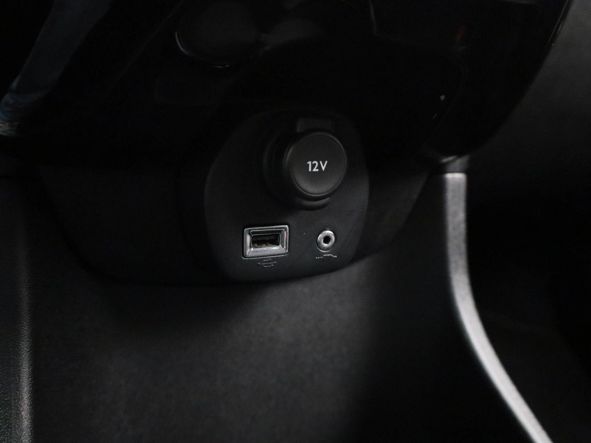 Peugeot-108-image-22