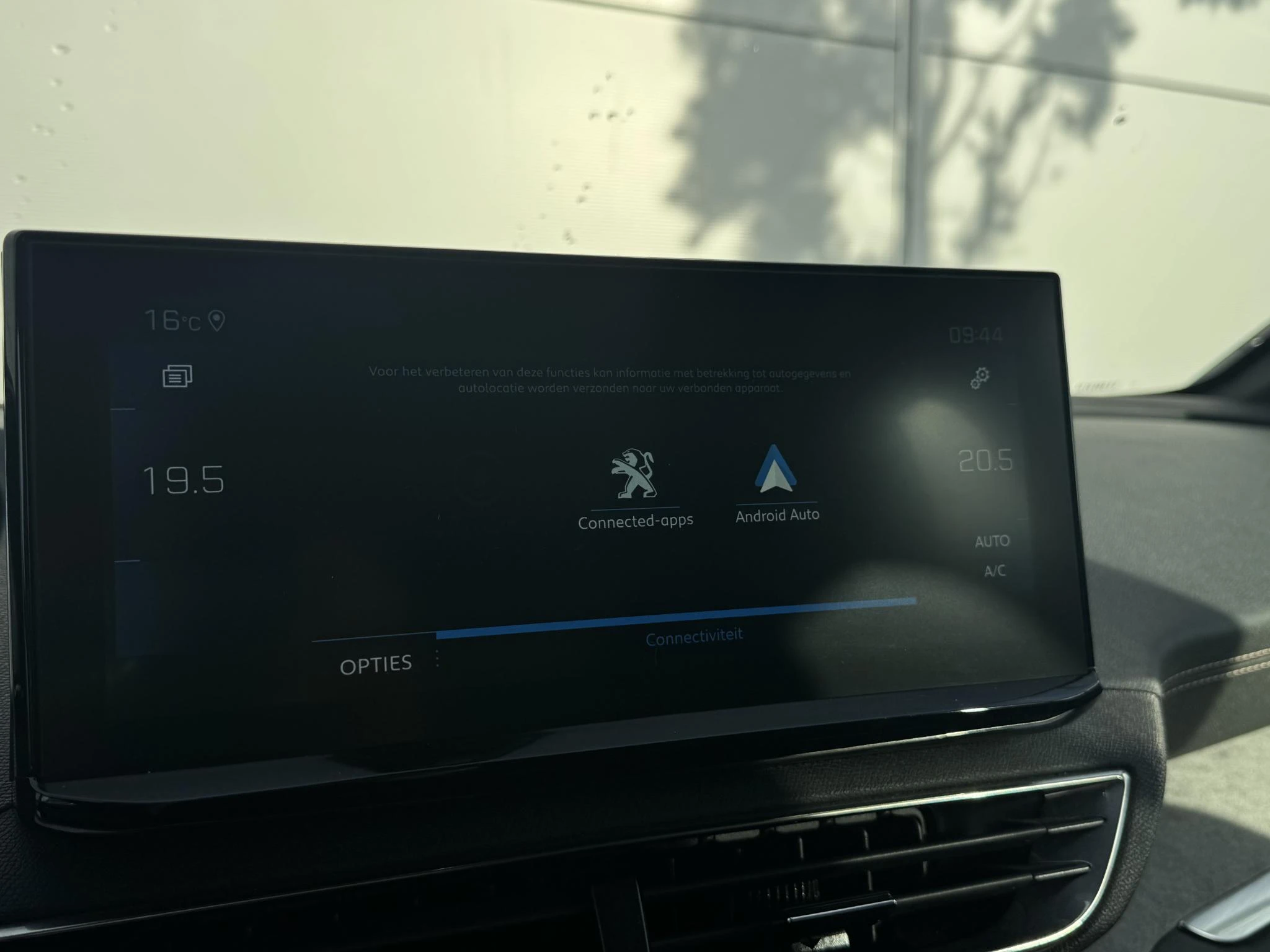 Peugeot-3008-image-25