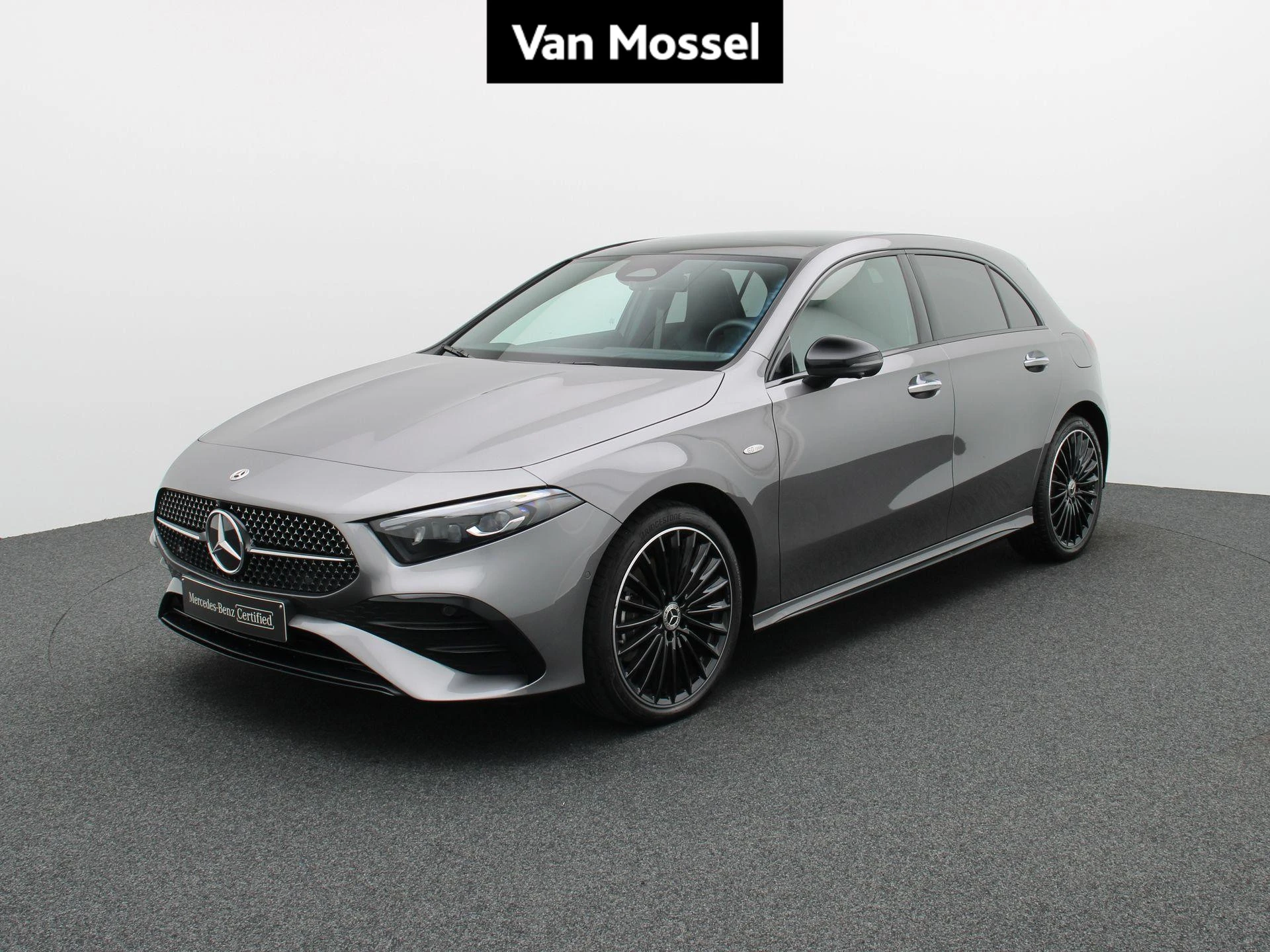 Mercedes-Benz-A-Klasse-image-0
