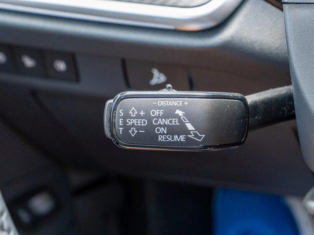 Ĺ koda Enyaq iV 85x Sportline AHK, Navi