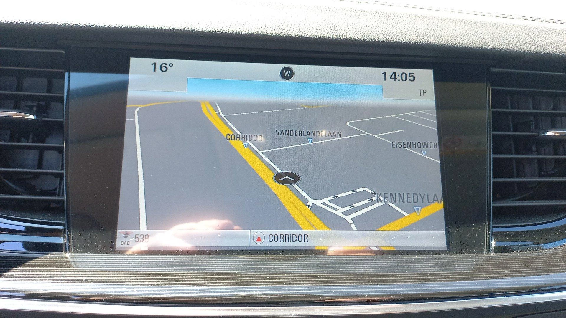 Opel-Insignia-image-1