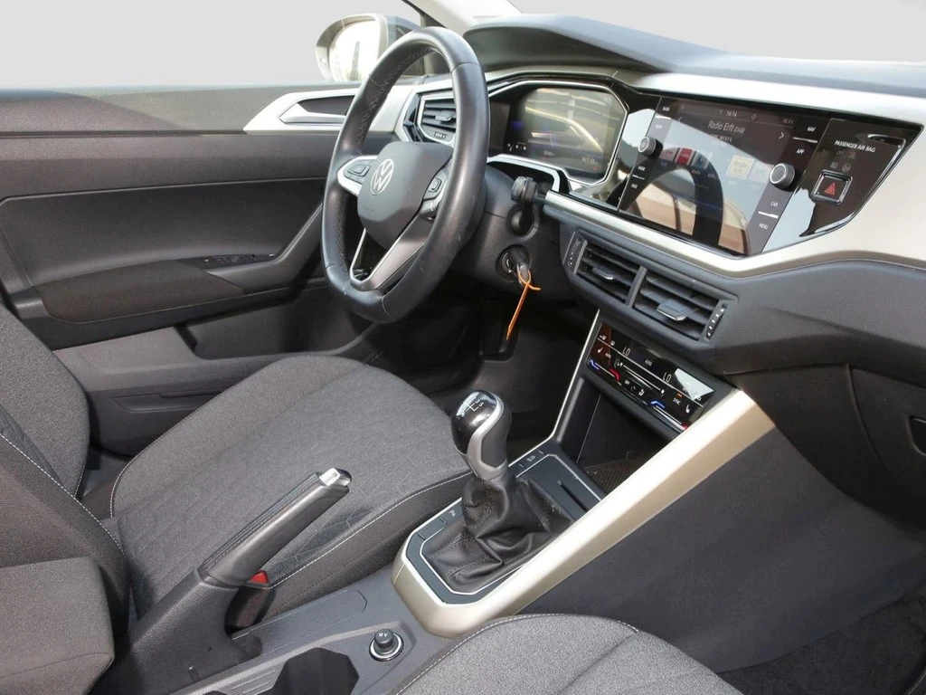 Volkswagen-Taigo-image-8