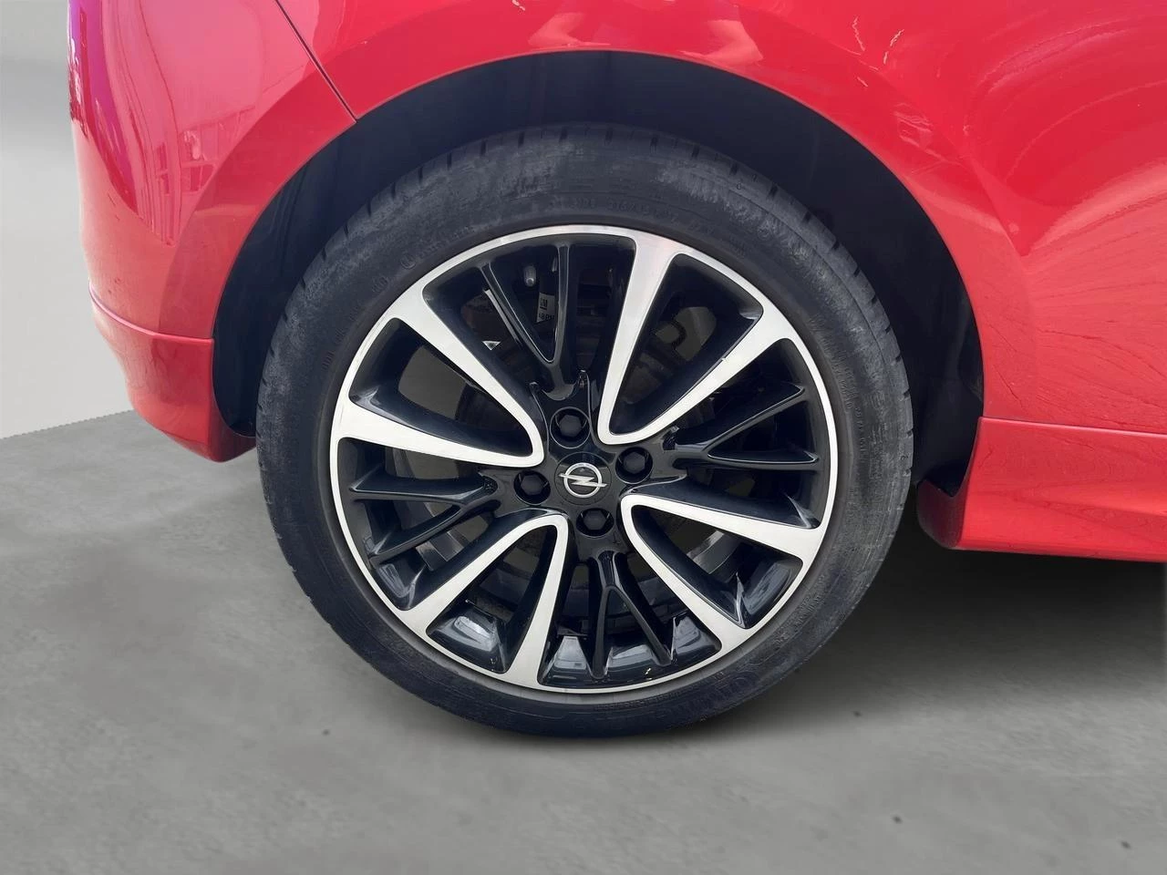 Opel Corsa 1.0 TURBO ecoFLEX MT6 90pk OPC Line