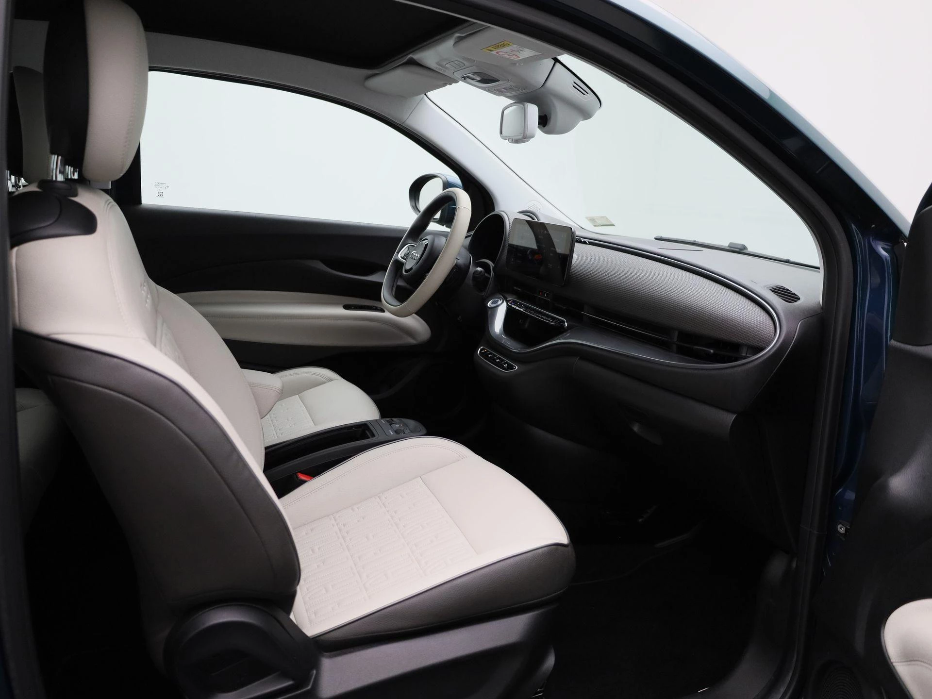 Fiat-500C-image-35