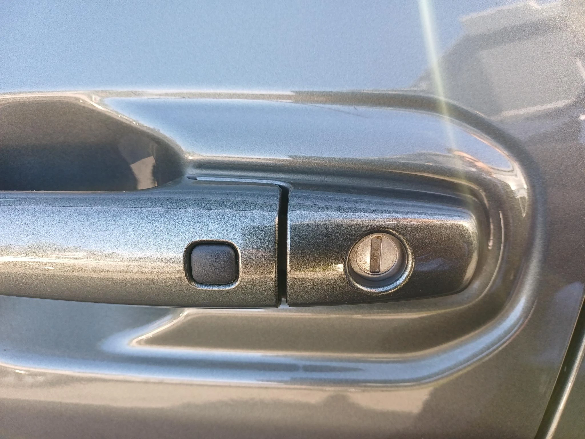 Suzuki-e Vitara-image-9