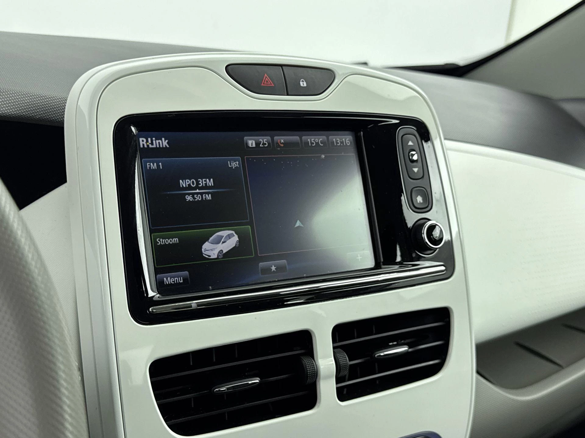 Renault-ZOE-image-13