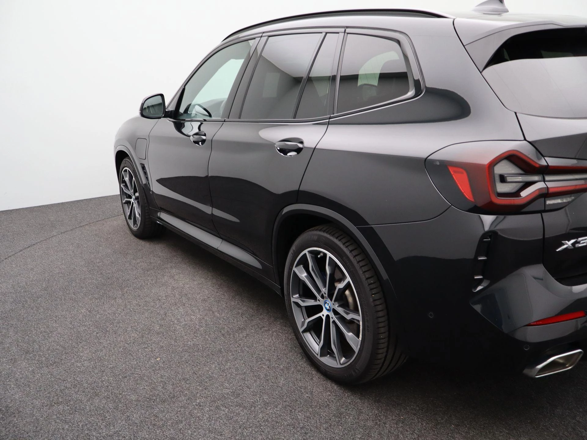 BMW-X3-image-47