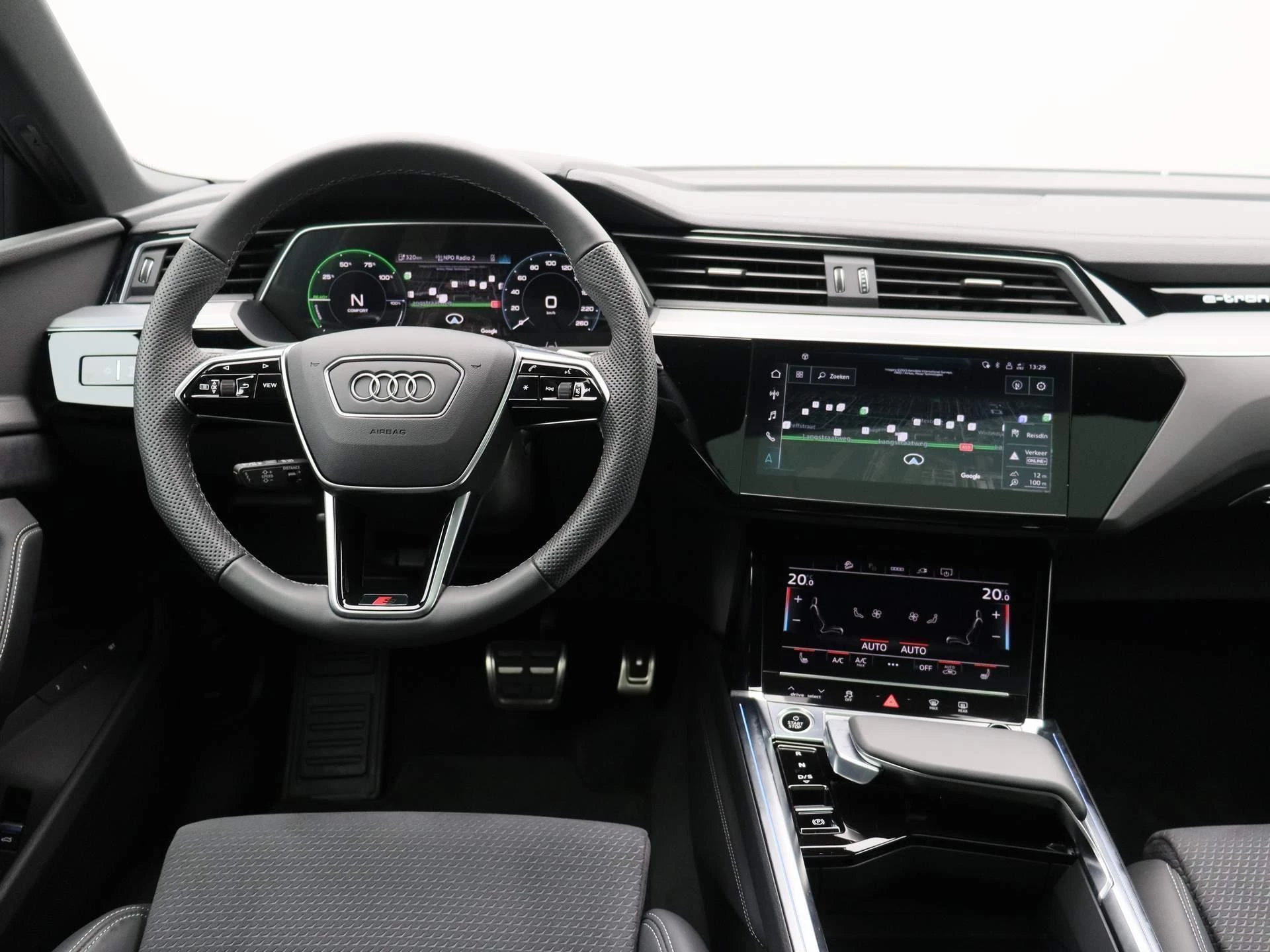 Audi-Q8 e-tron-image-10