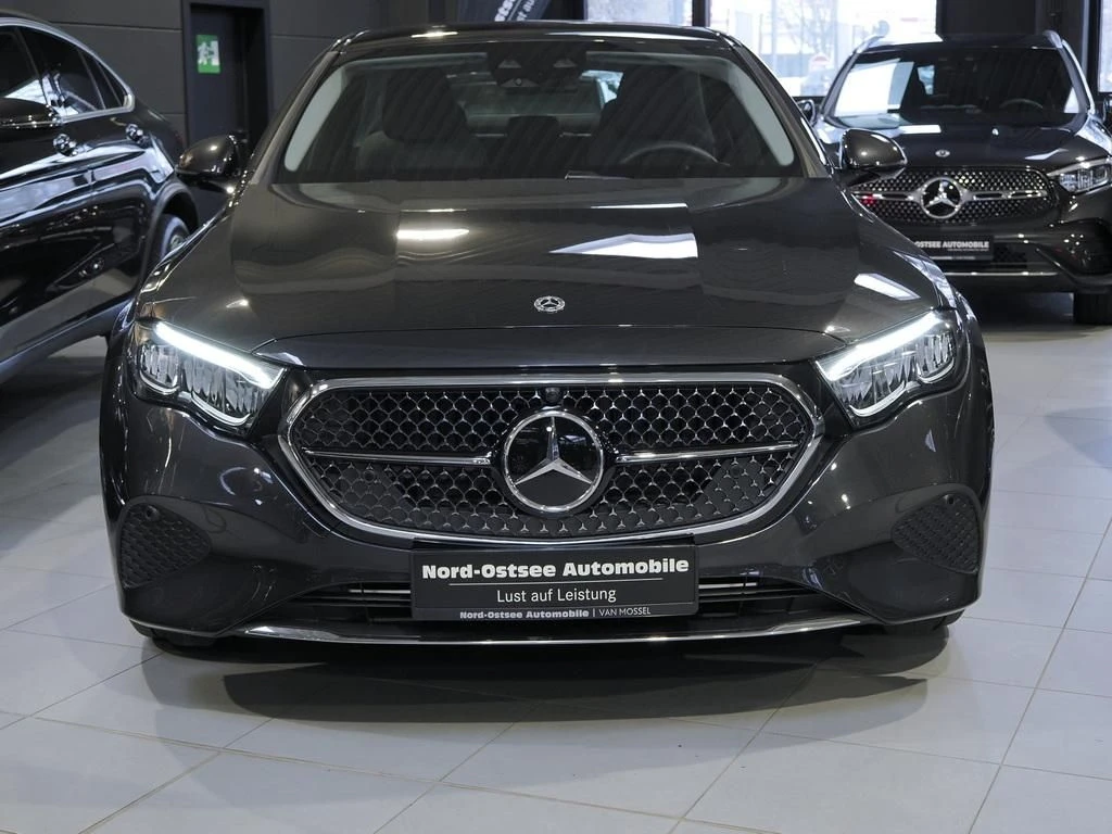 Mercedes-Benz-E-Klasse 220 d-image-3