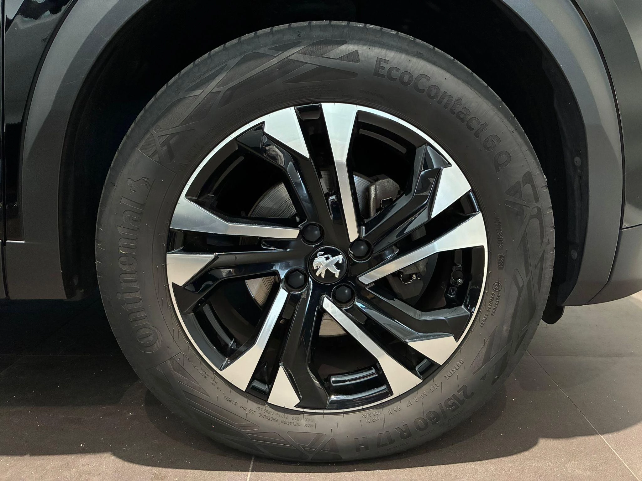 Peugeot-2008-image-3