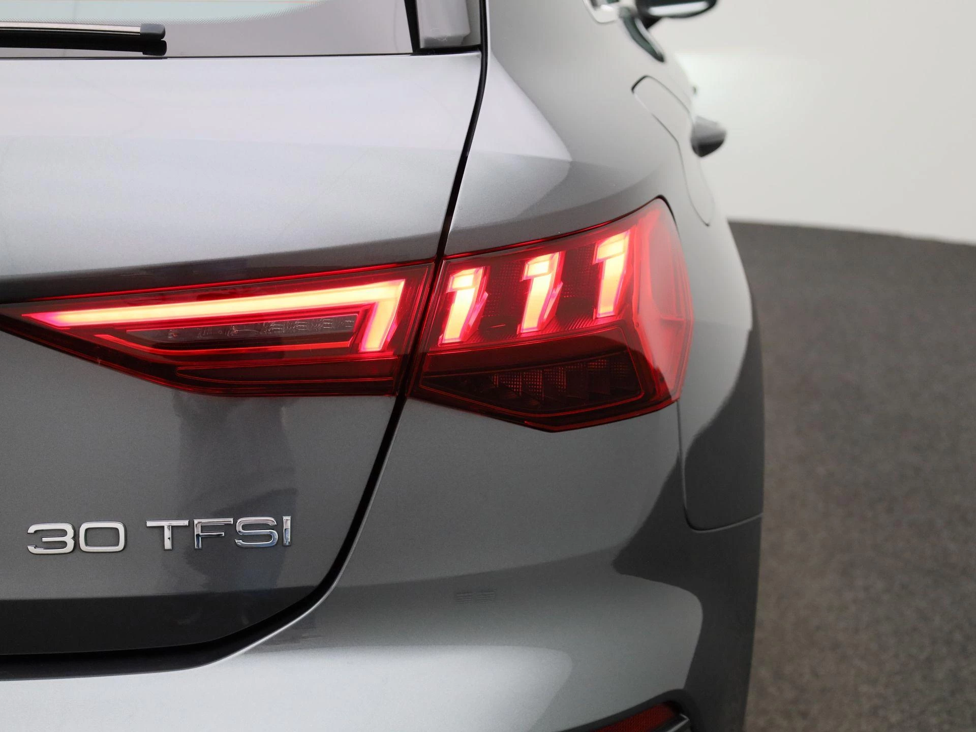 Audi A3 Sportback 30 TFSI S edition 110 PK