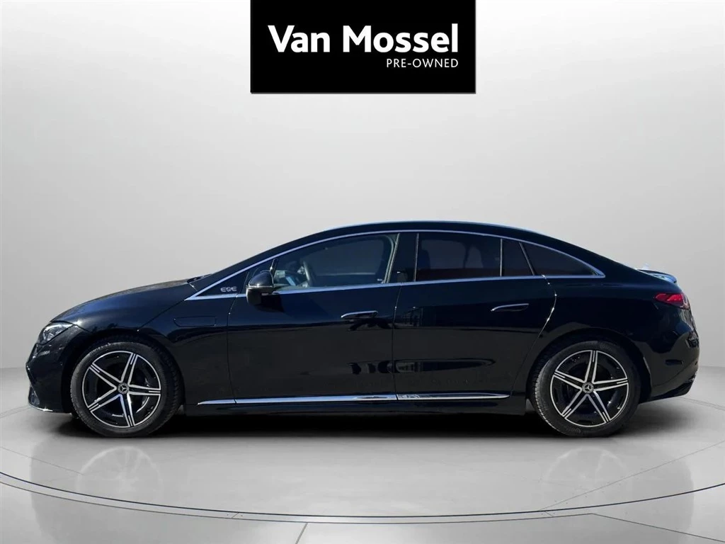 Mercedes-Benz-EQE-image-7