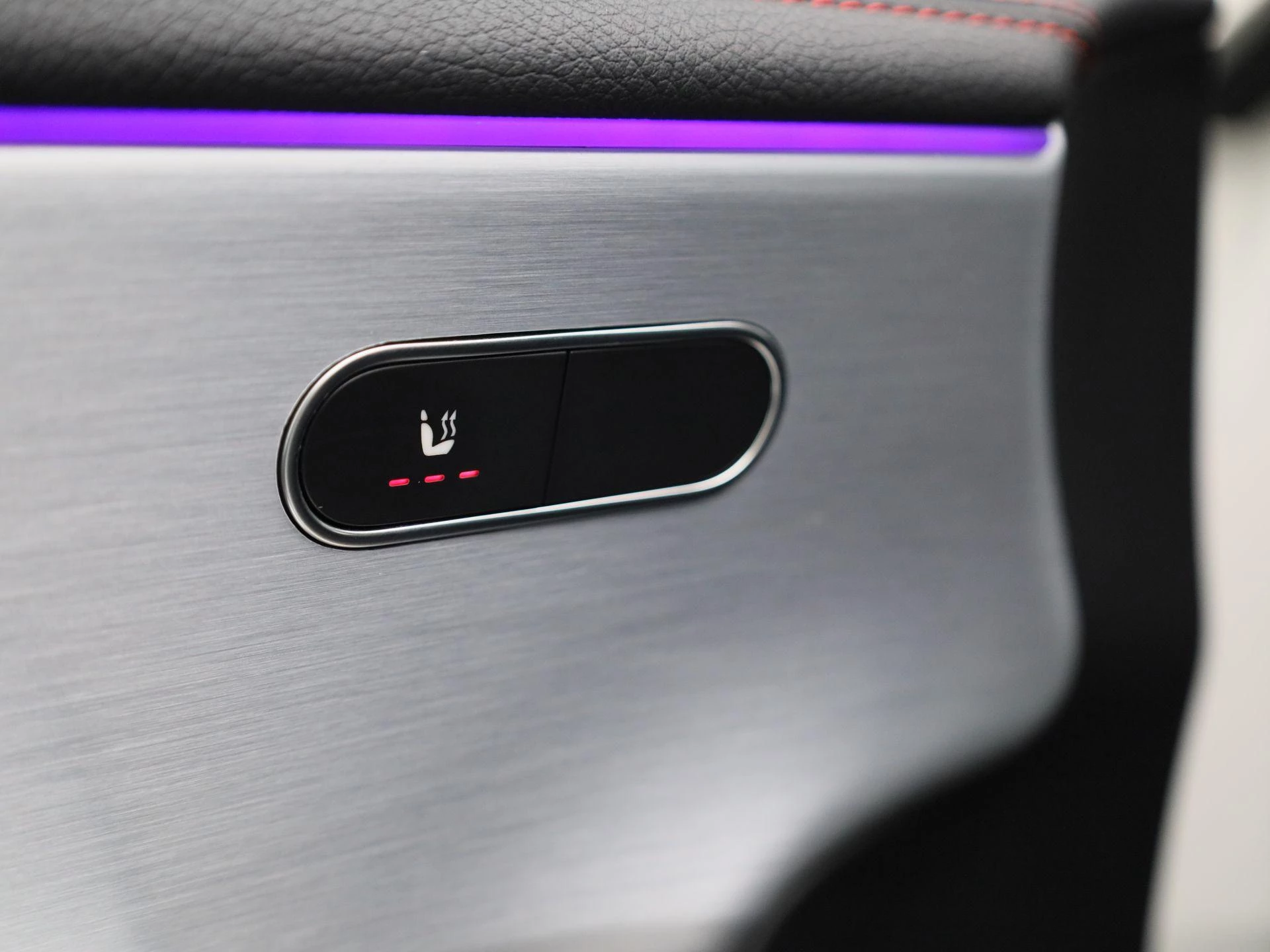 Mercedes-Benz-CLA-image-29