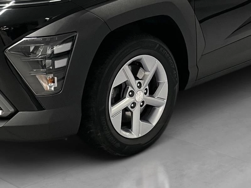 Hyundai-Kona-image-18