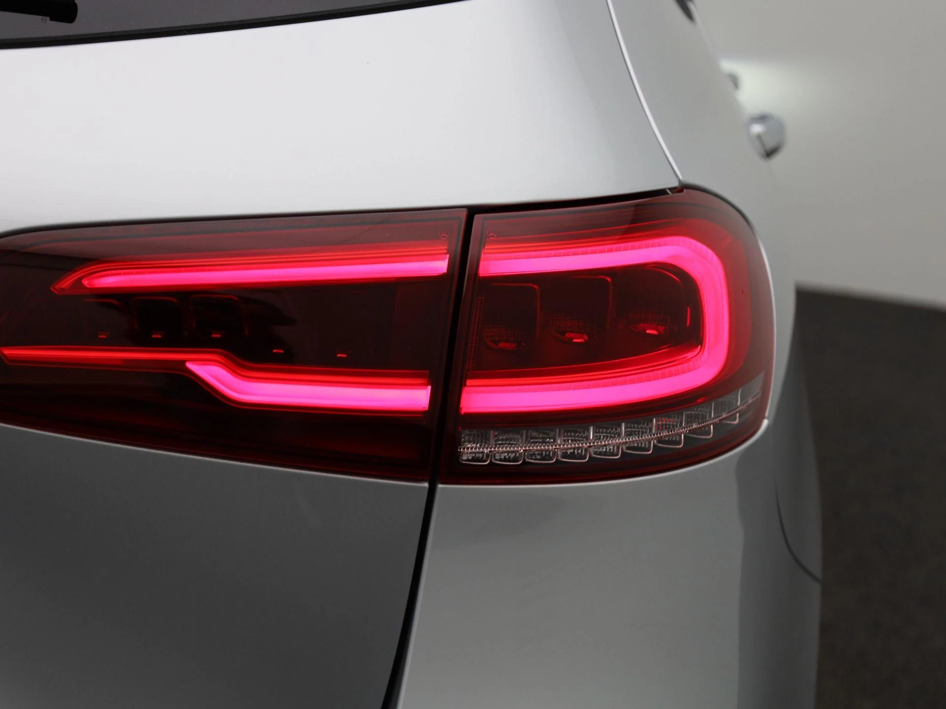 Mercedes-Benz-B-Klasse-image-57