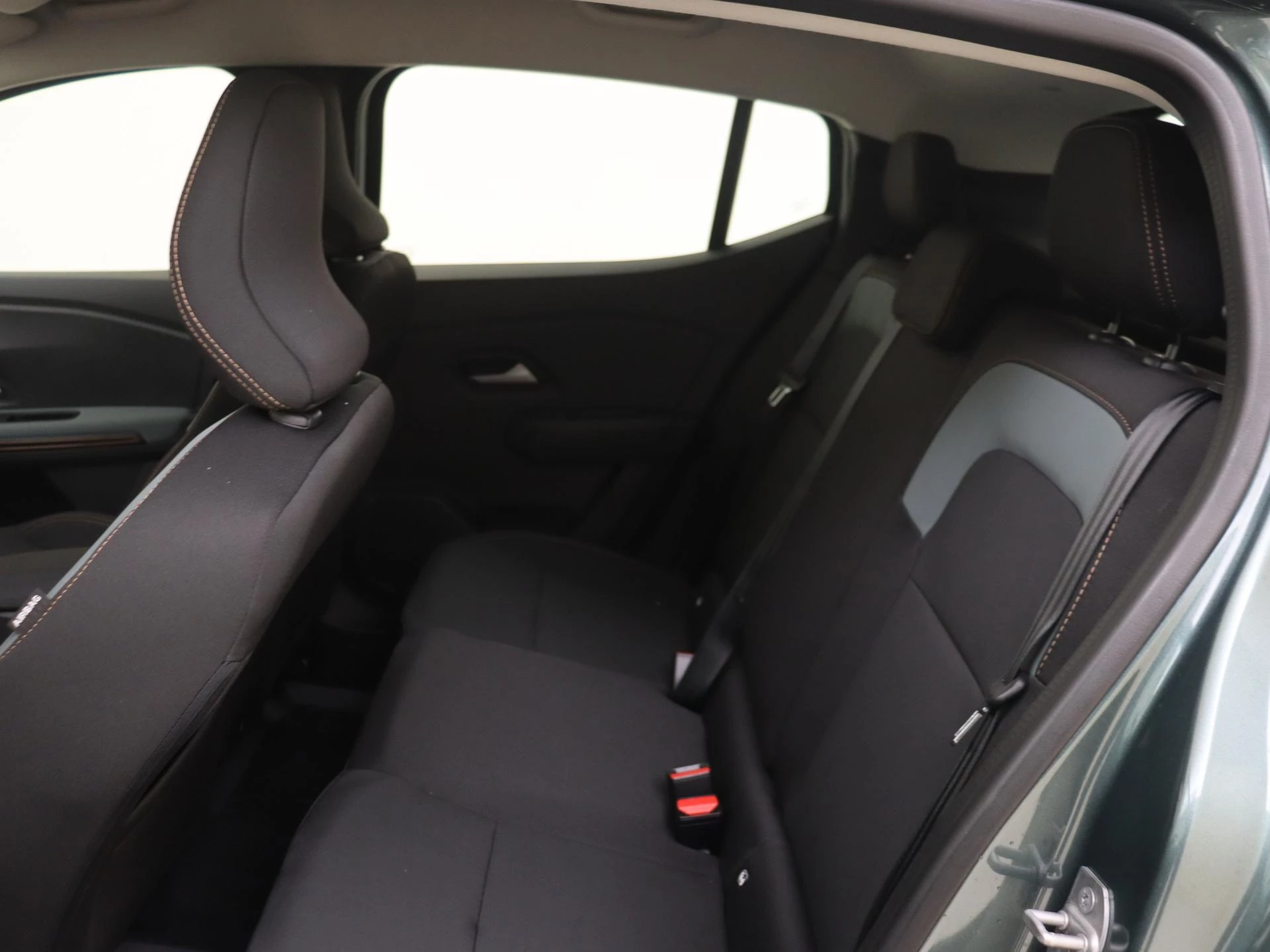 Dacia-Sandero Stepway-image-13