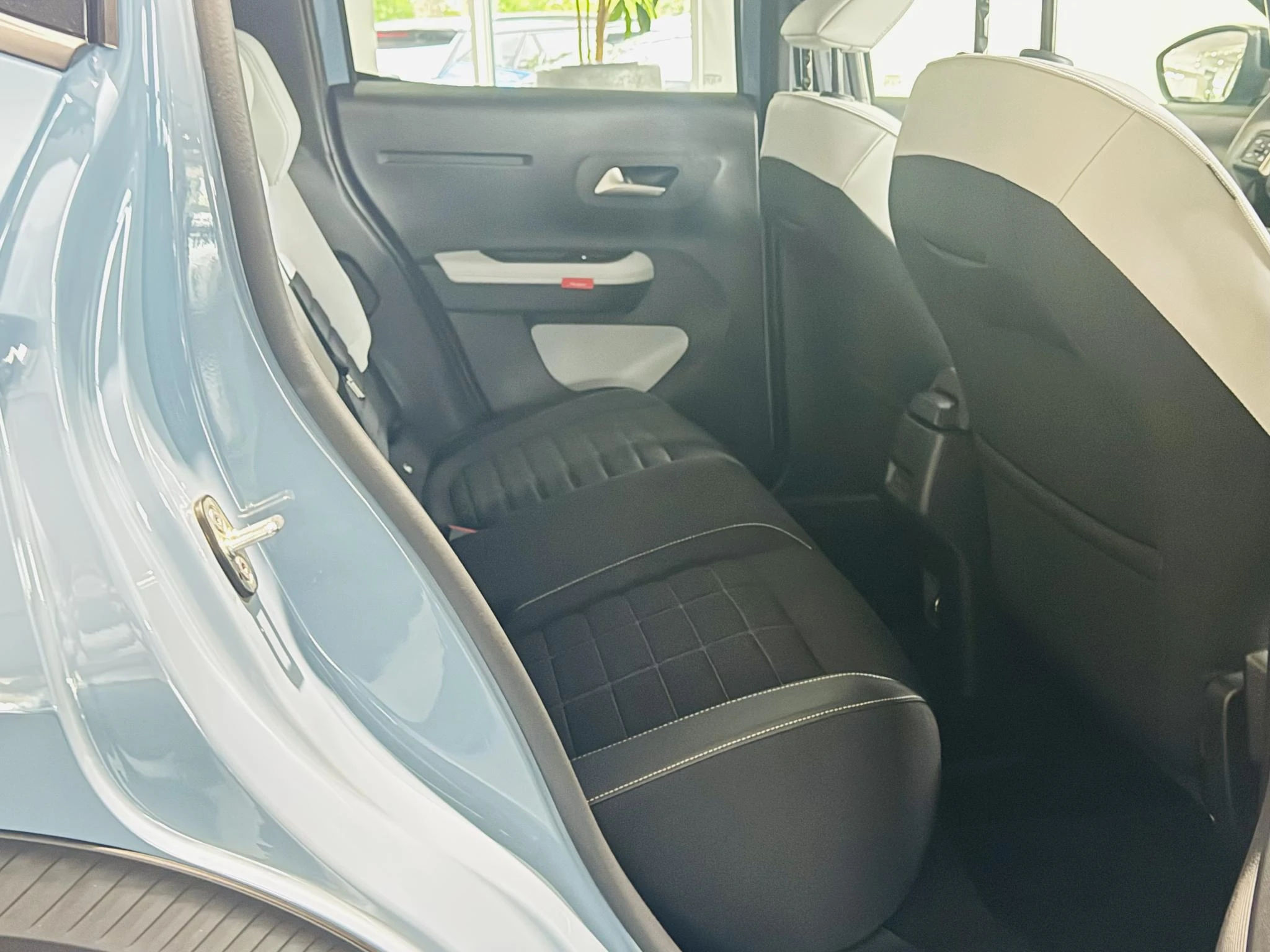 Citroën C3 1.2 Hybrid 110pk Max