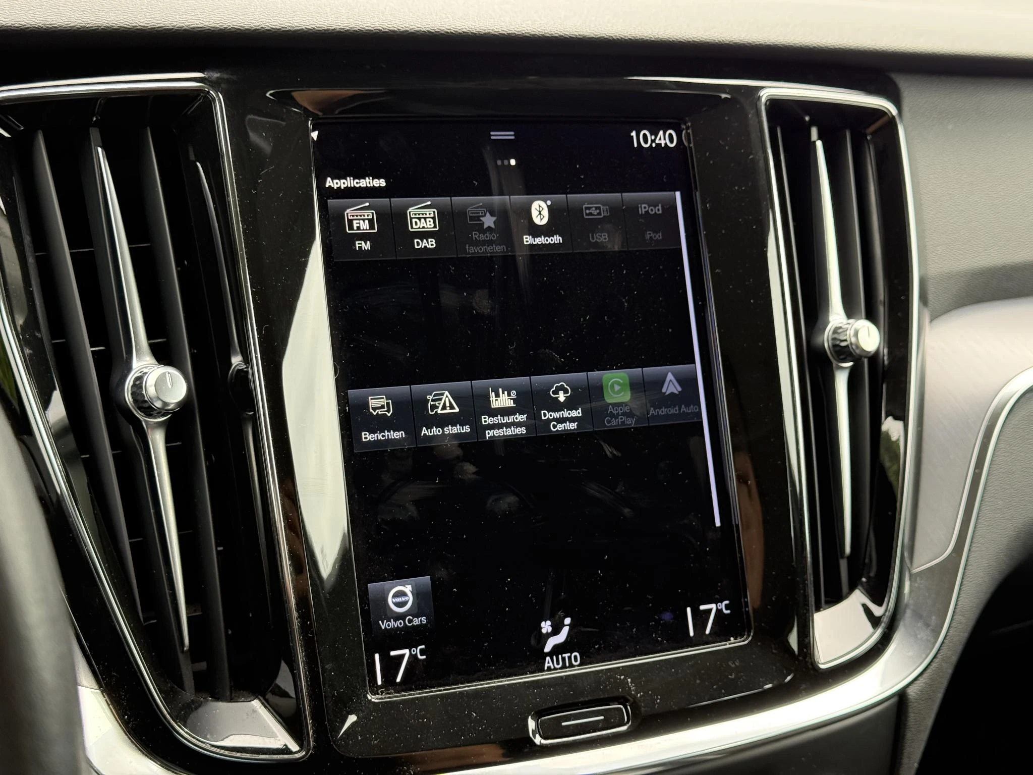 Volvo V60 B3 Momentum Advantage