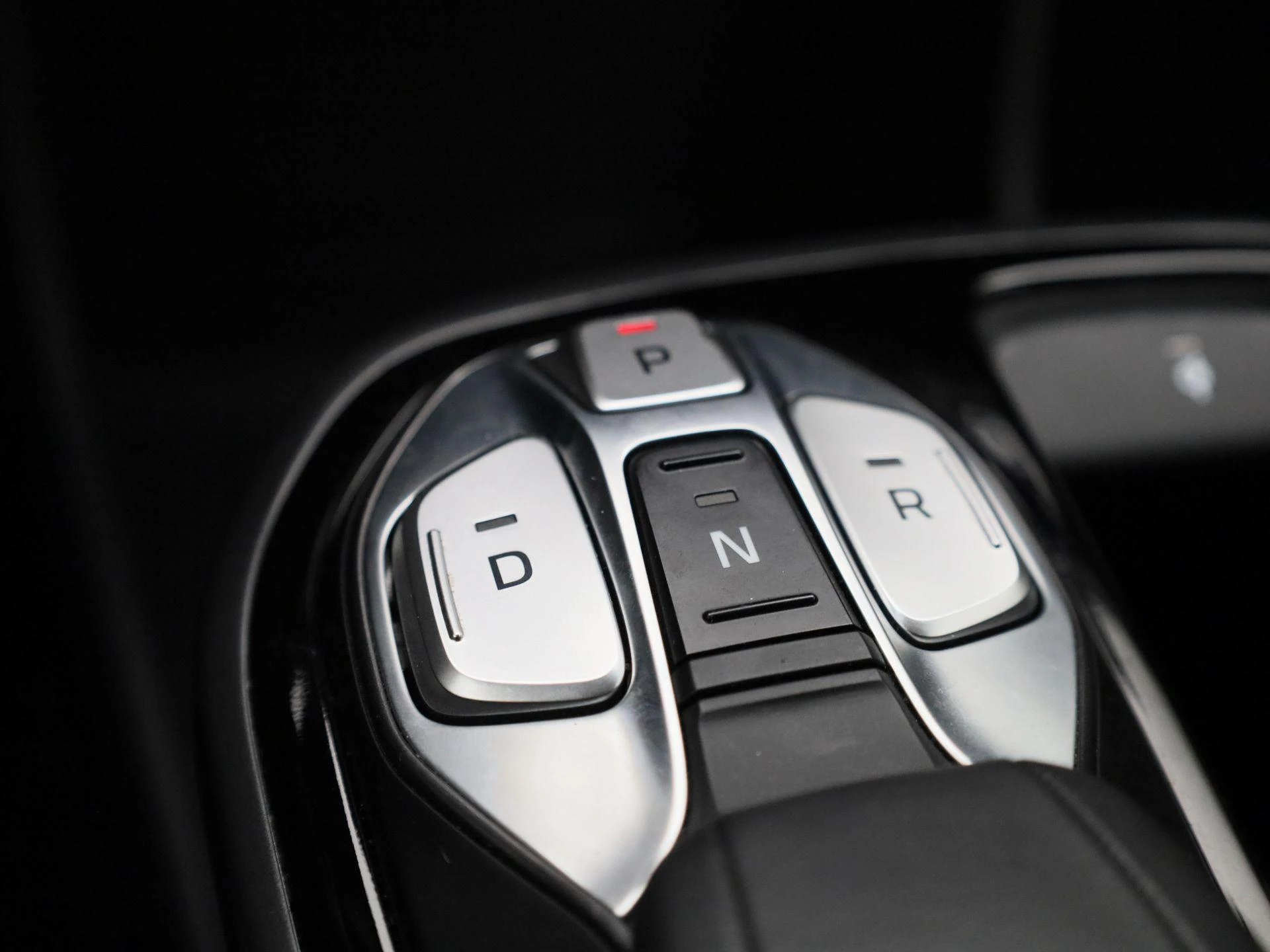 Hyundai-IONIQ-image-21