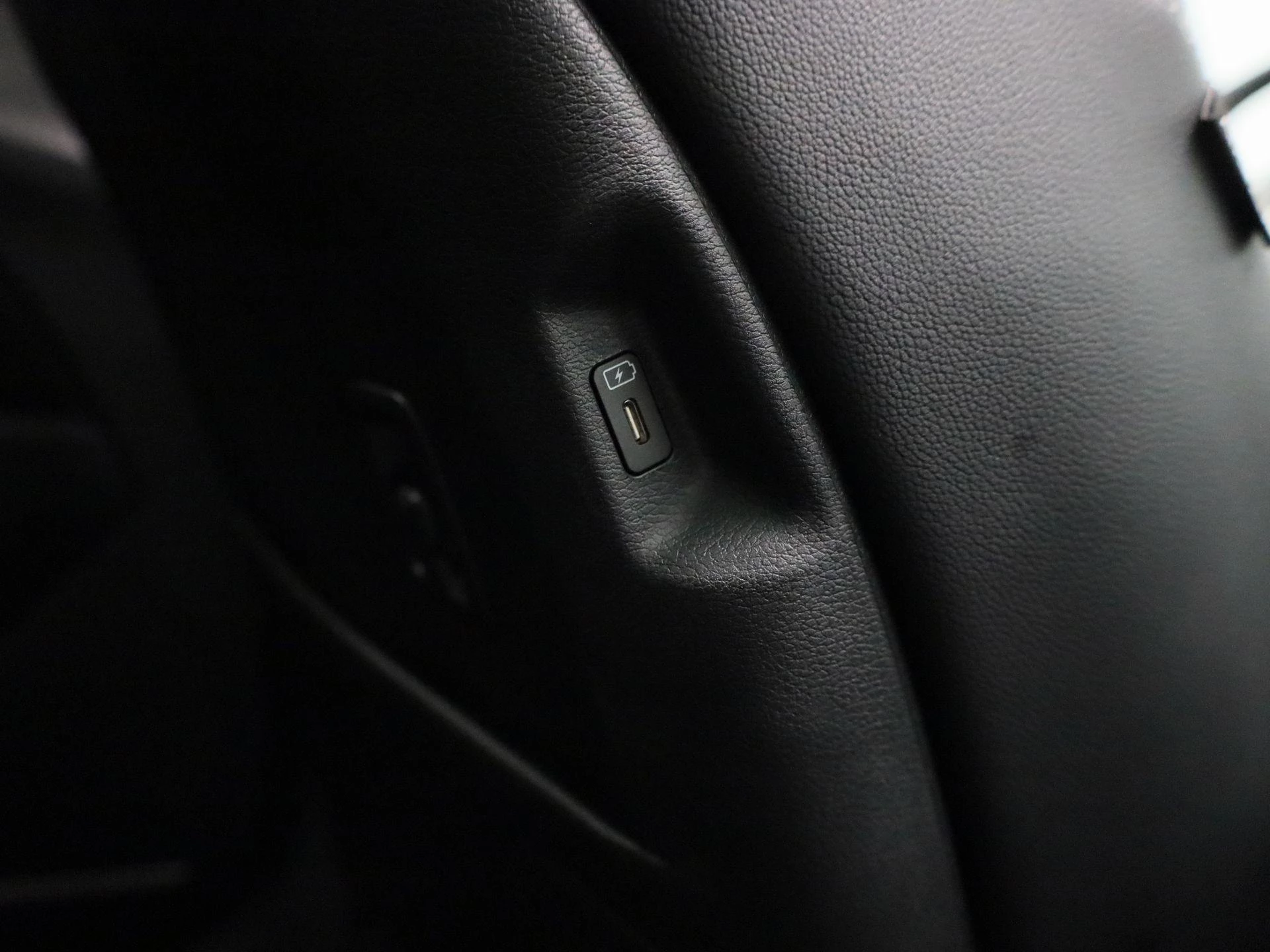 Kia-Sportage-image-30