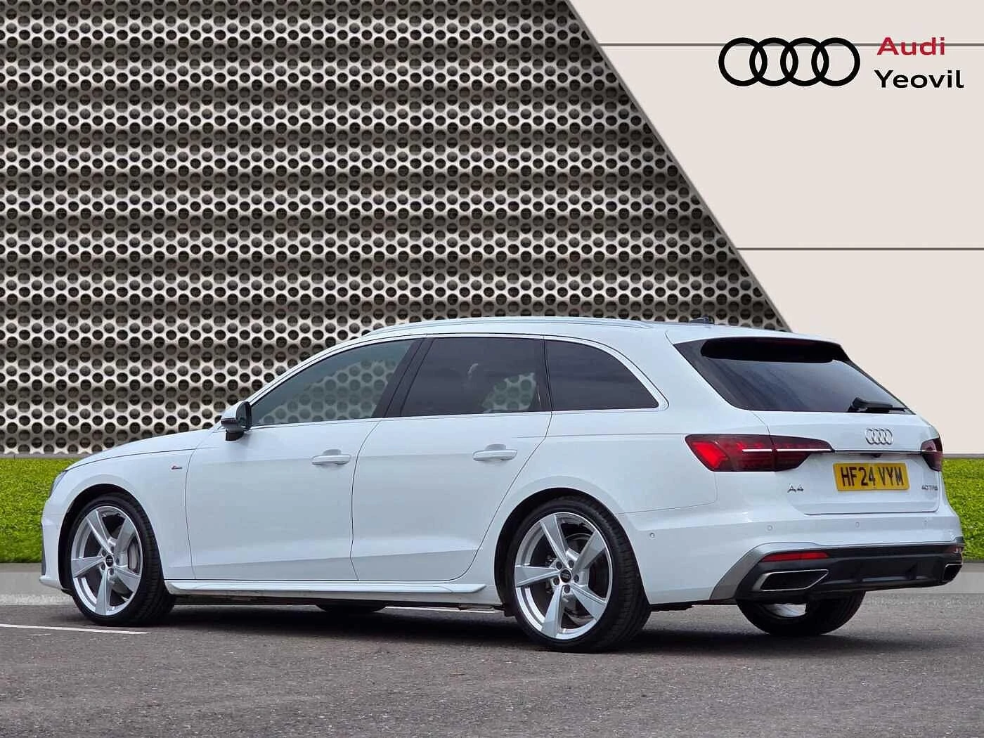 Audi-A4-image-47
