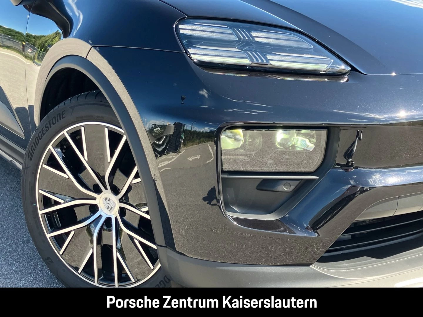 Porsche Macan Hinterachslenkung BOSE Luftfederung 21-Zol -