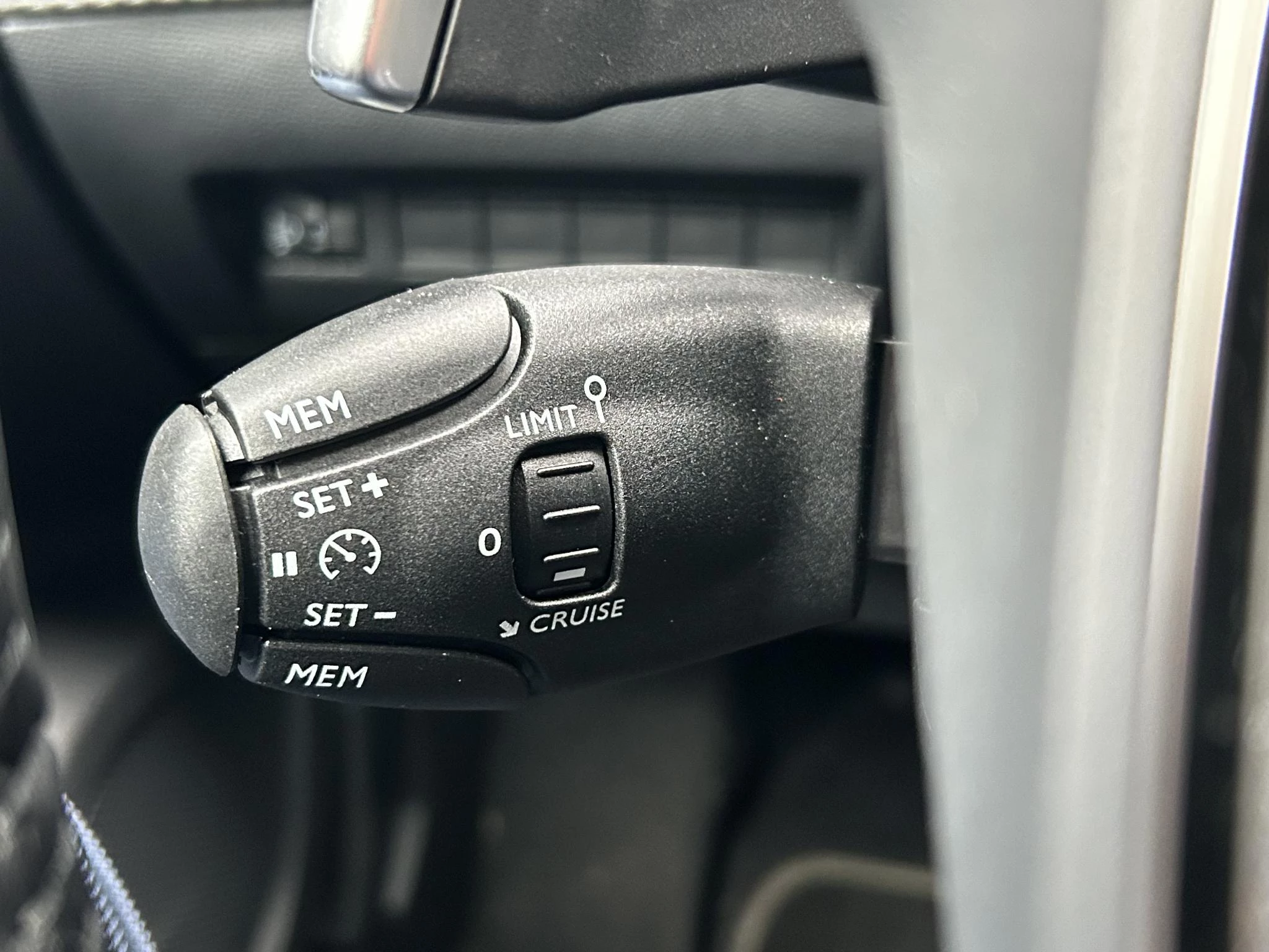 Peugeot-2008-image-21