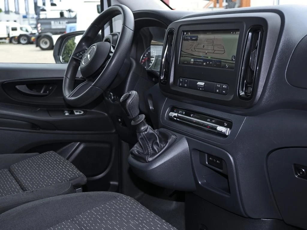 Mercedes-Benz-Vito 116-image-9