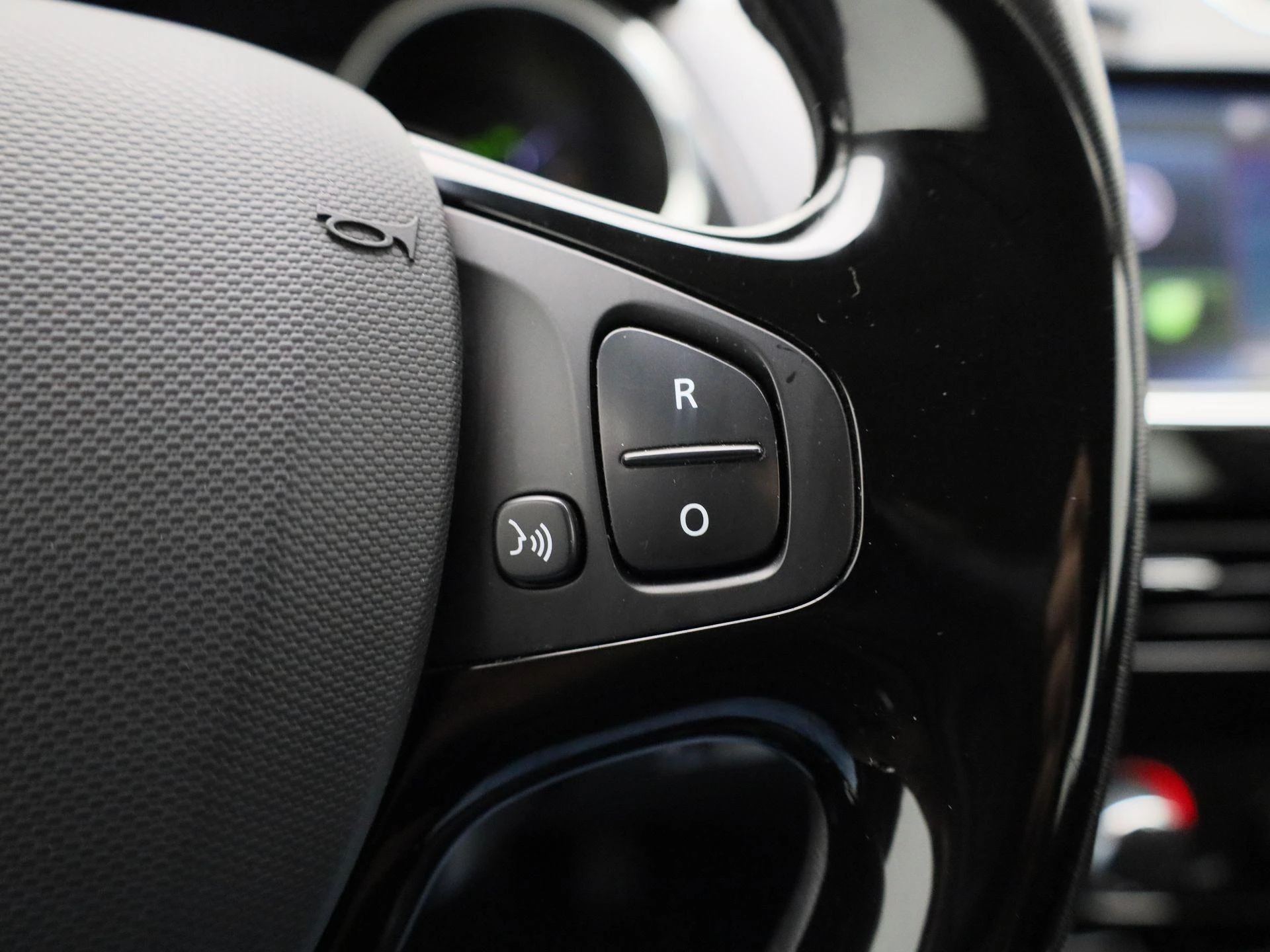 Renault-Clio-image-14