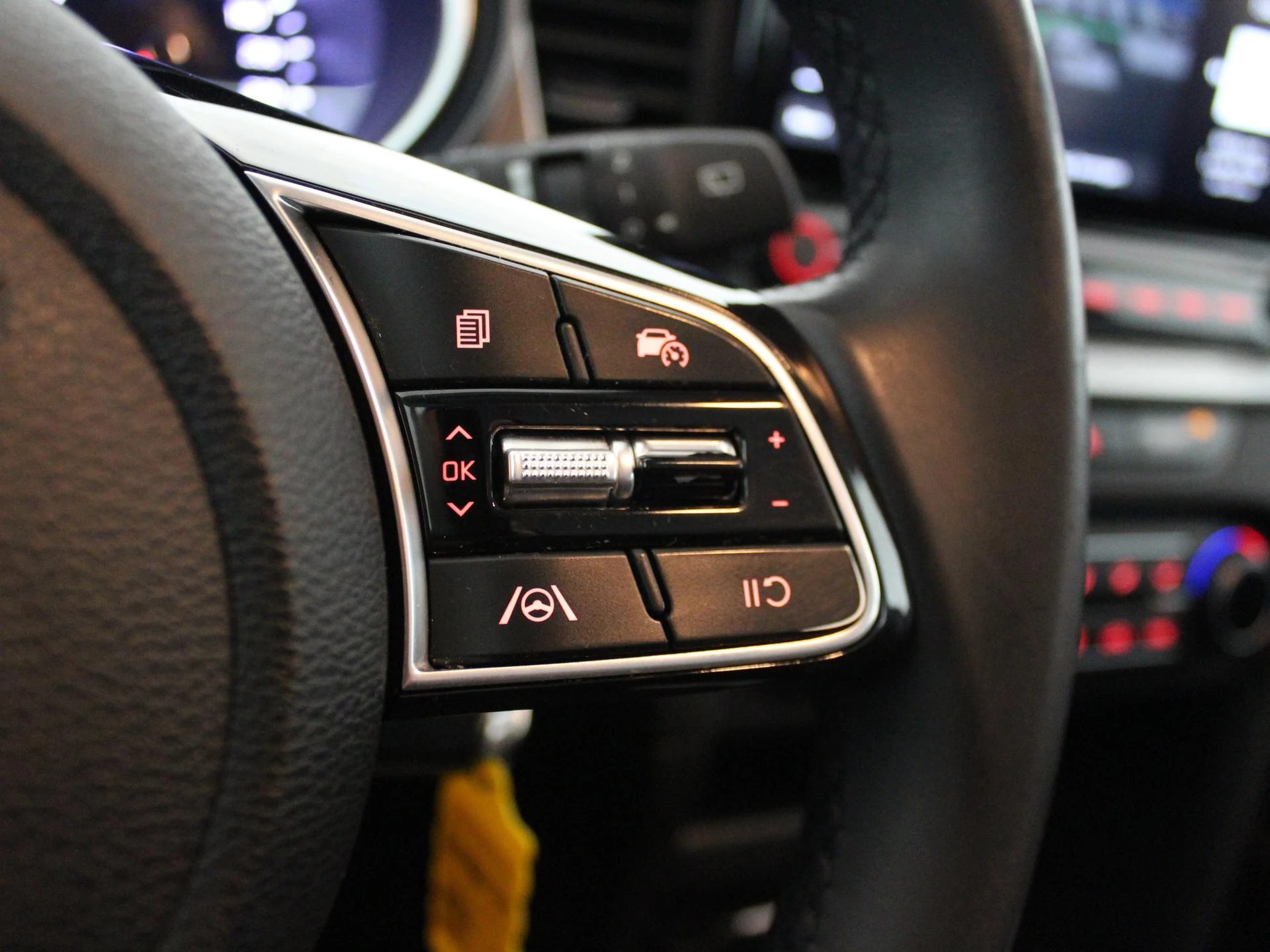 Kia-Ceed Sportswagon-image-9