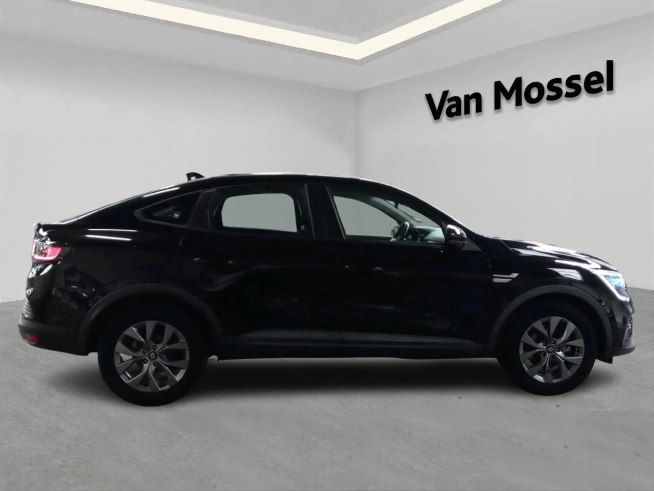 Renault-Arkana-image-4