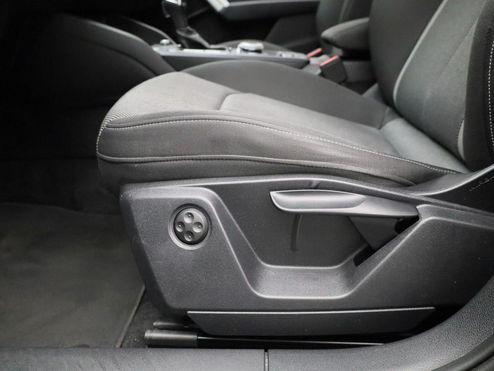 Audi-Q2-image-36