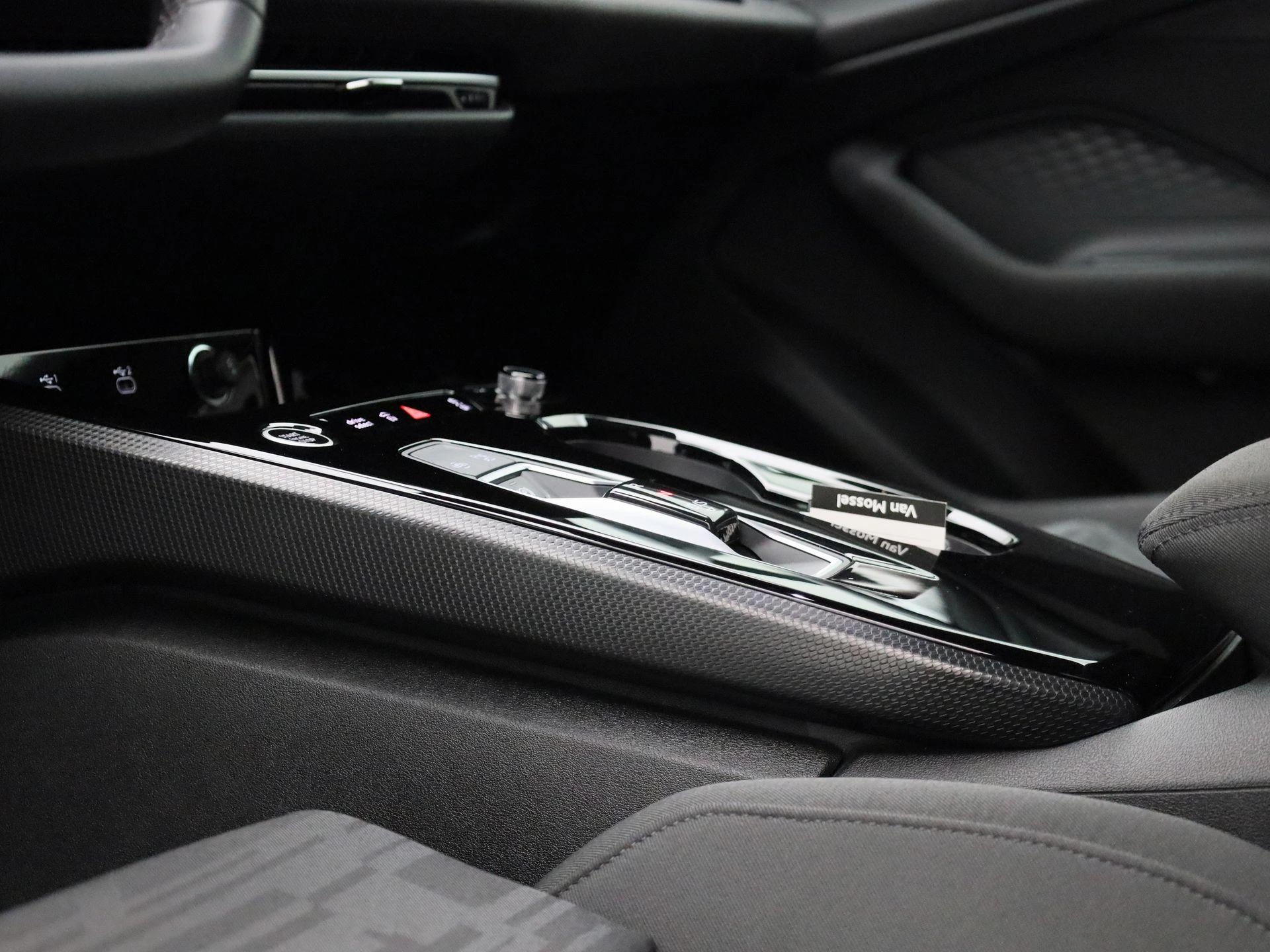 Audi A5 Limousine 2.0 e-hybrid quattro S edition 299 PK