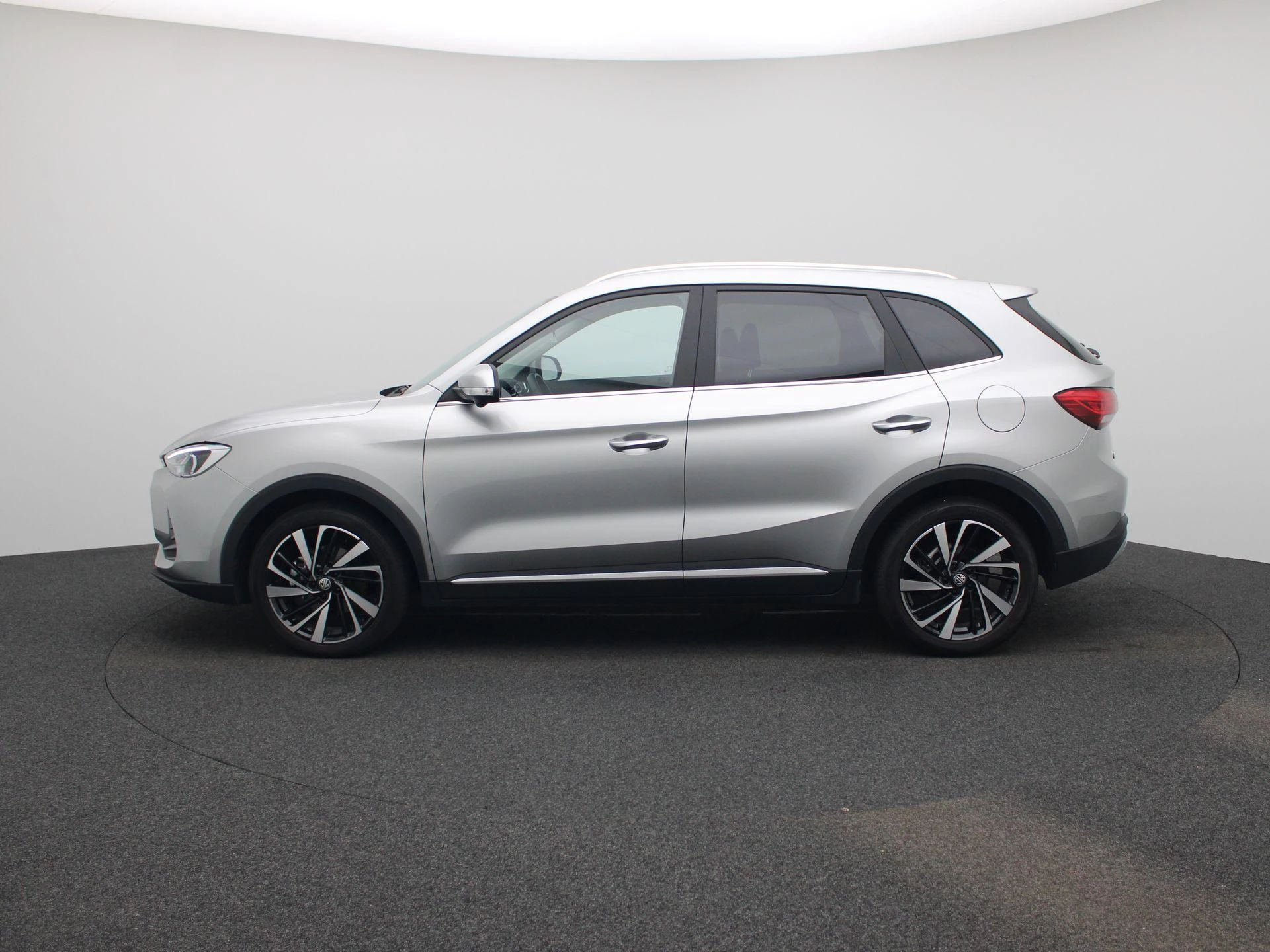 MG ZS 1.5 Hybrid+ Luxury
