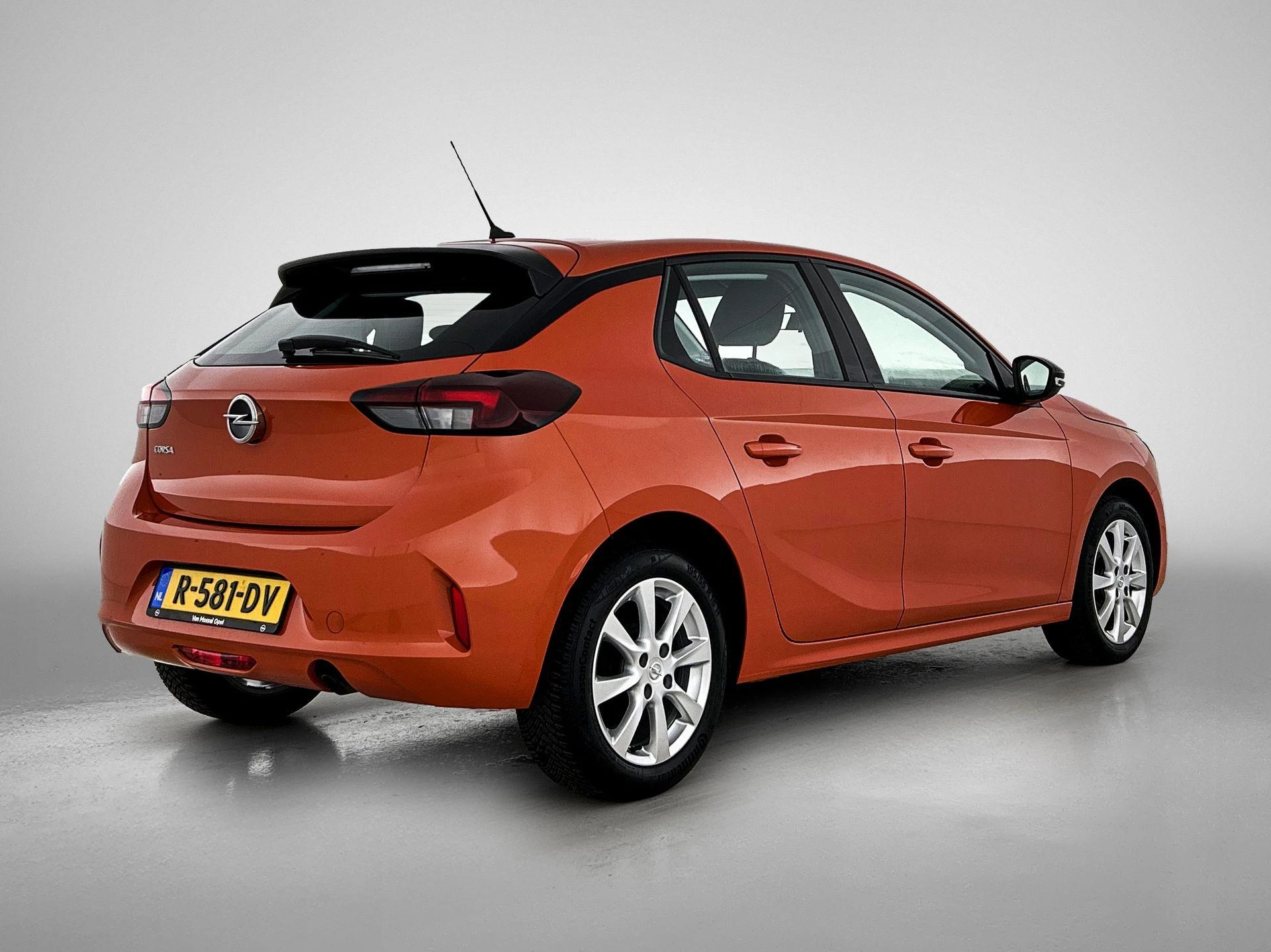 Opel-Corsa-image-3