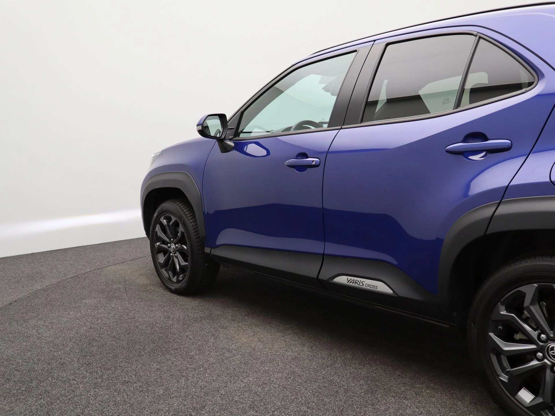 Toyota-Yaris Cross-image-33