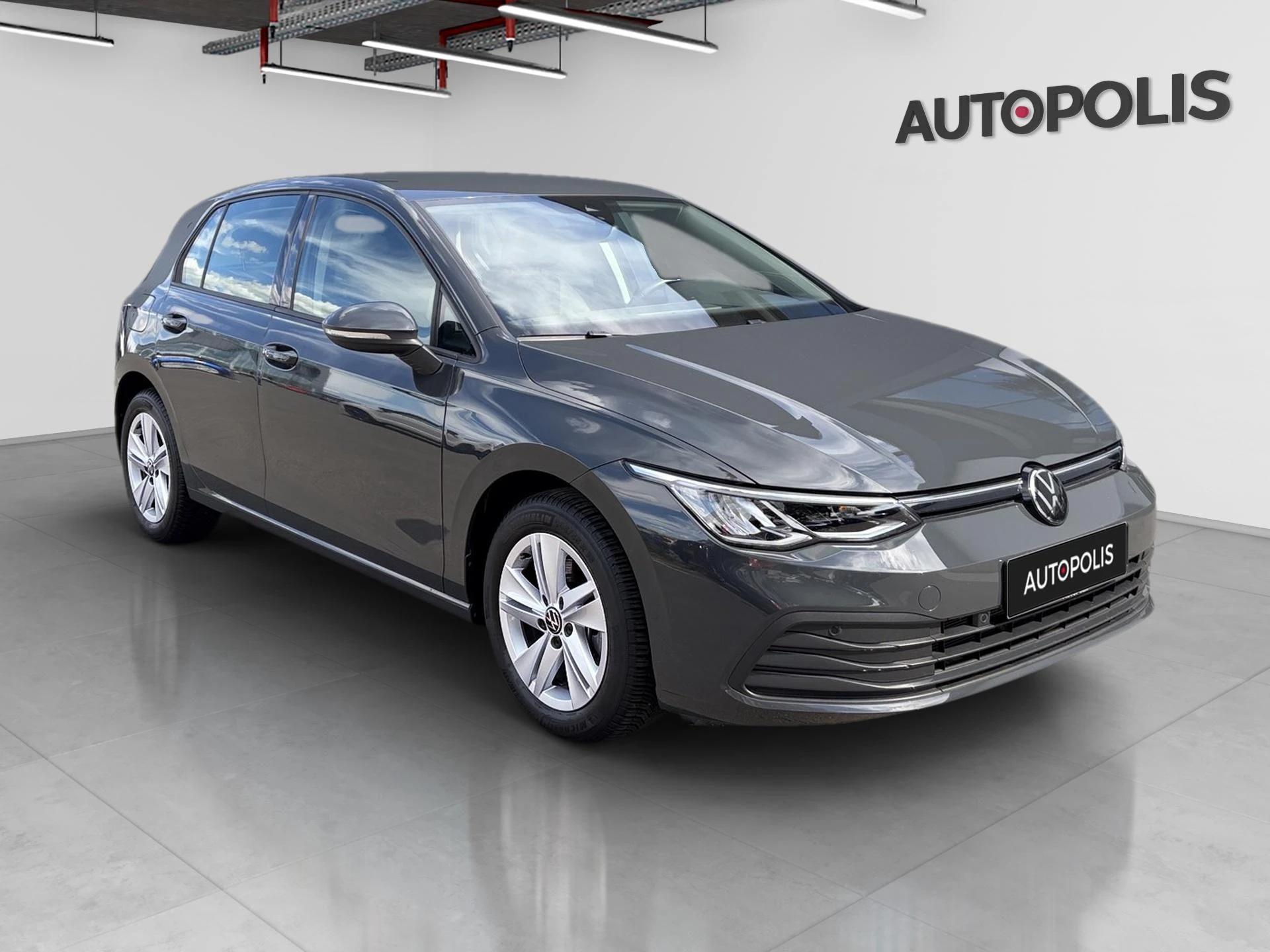 Volkswagen-Golf-image-16