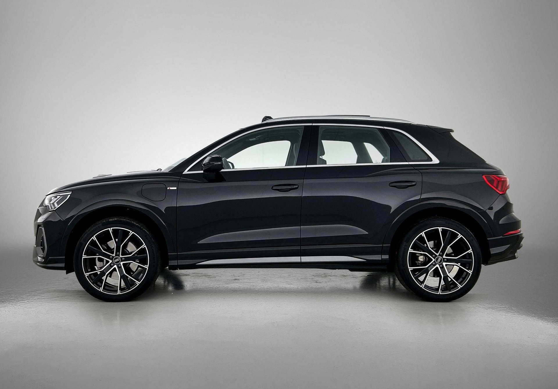 Audi-Q3-image-1