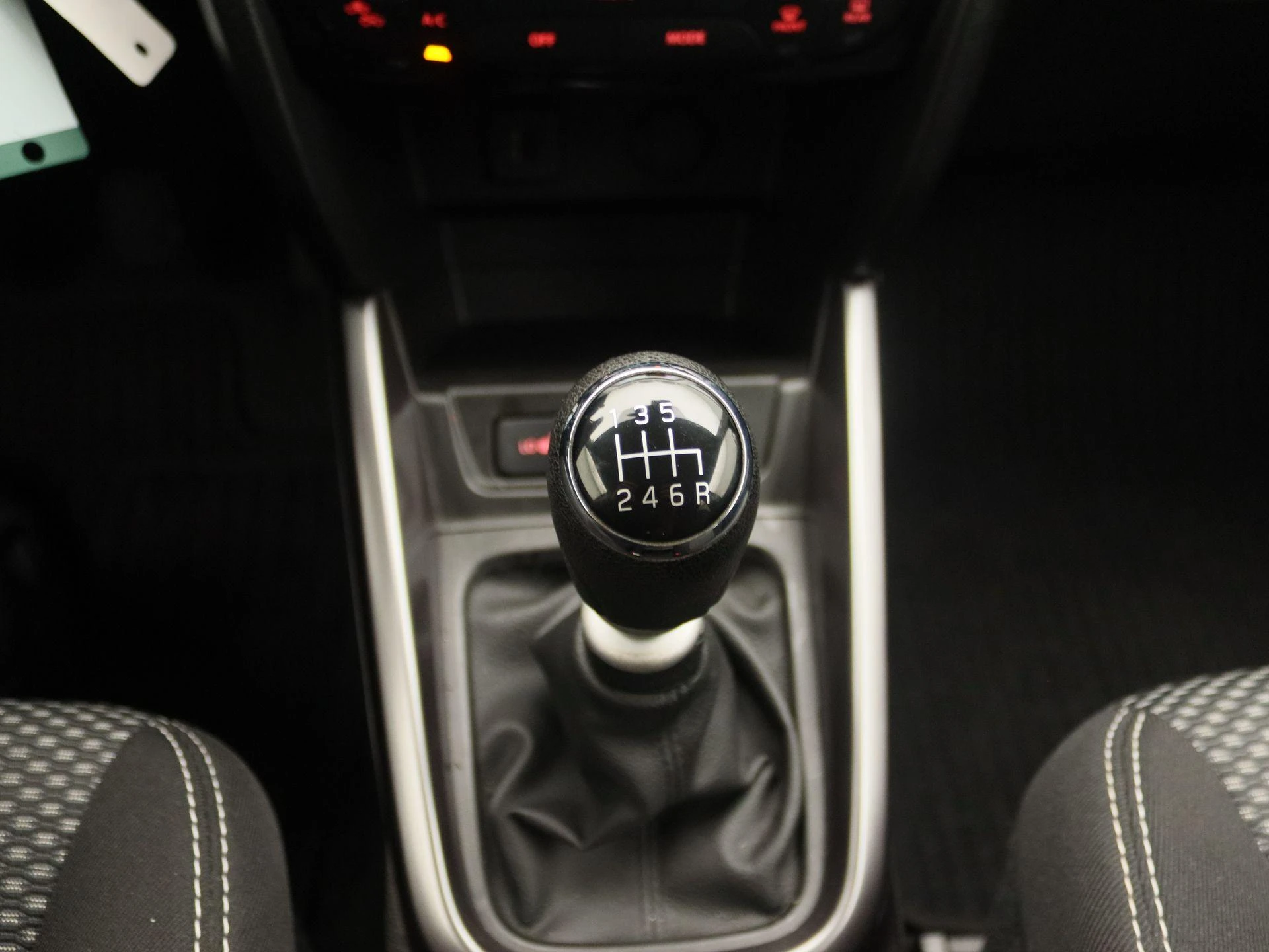 Suzuki-Vitara-image-10