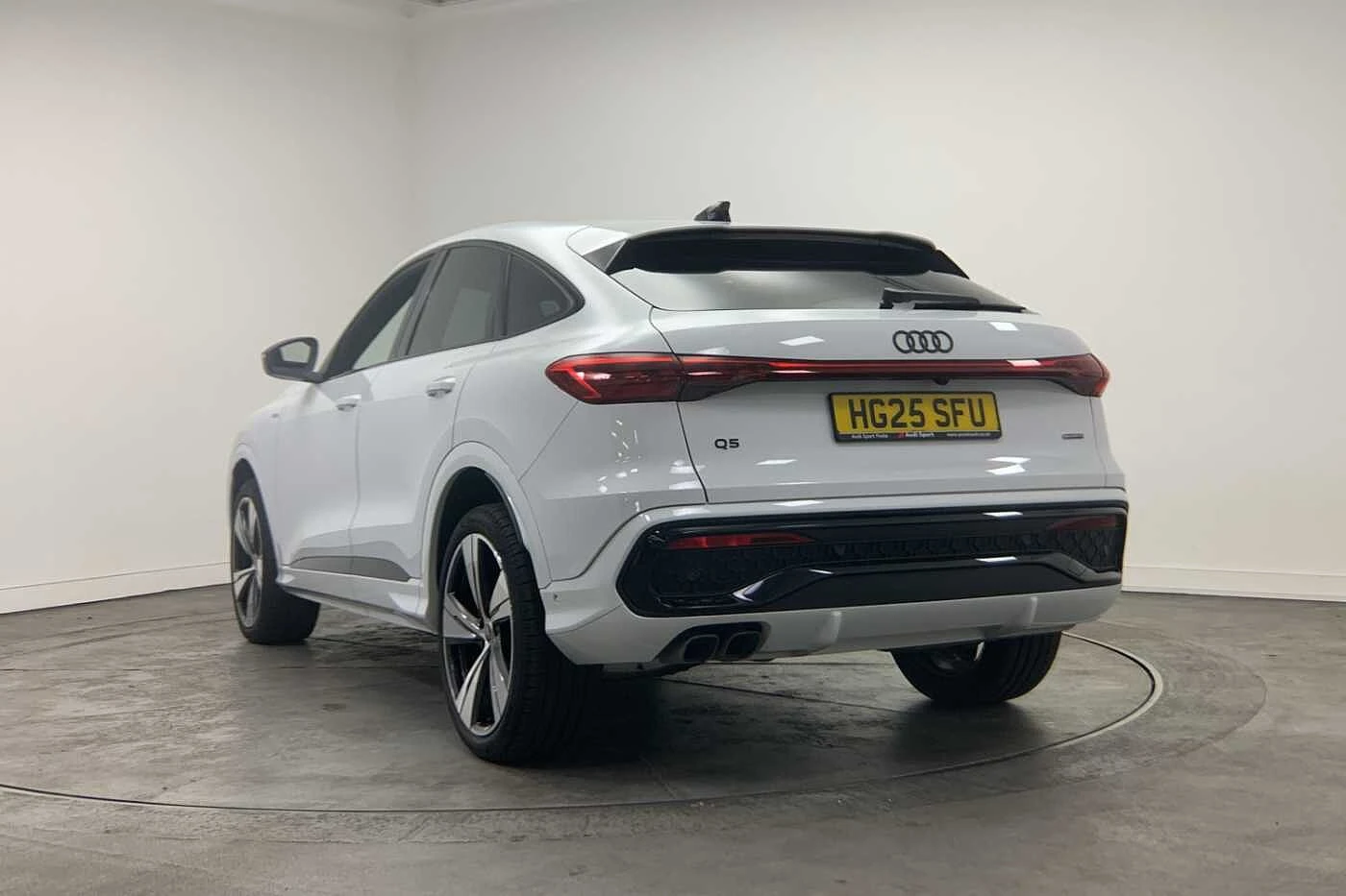 Audi-Q5-image-2