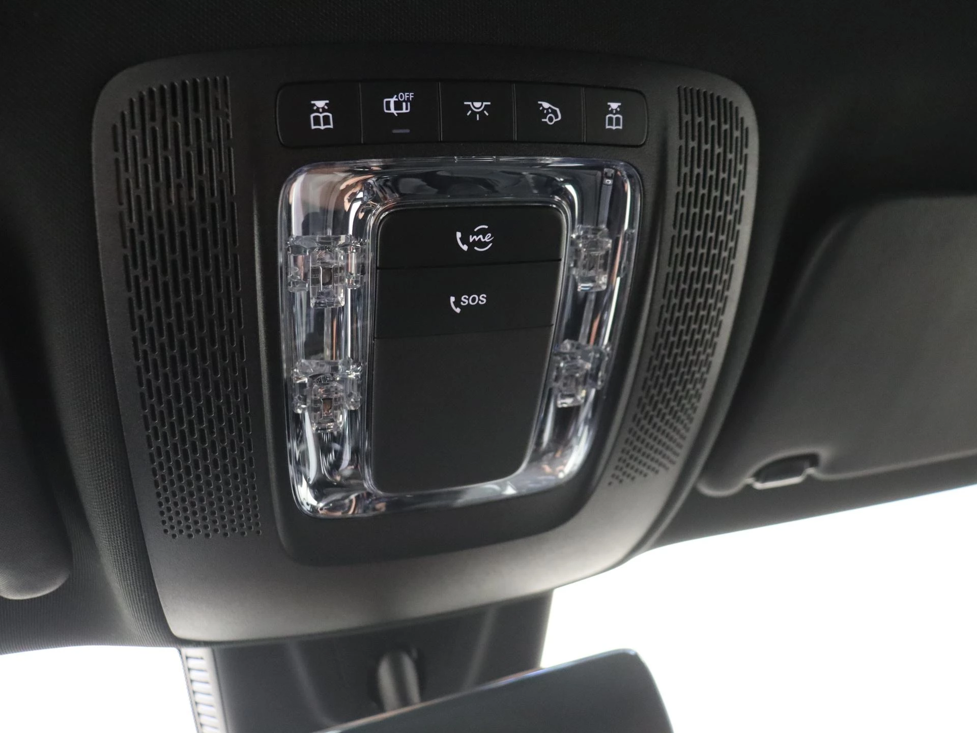 Mercedes-Benz-B-Klasse-image-22