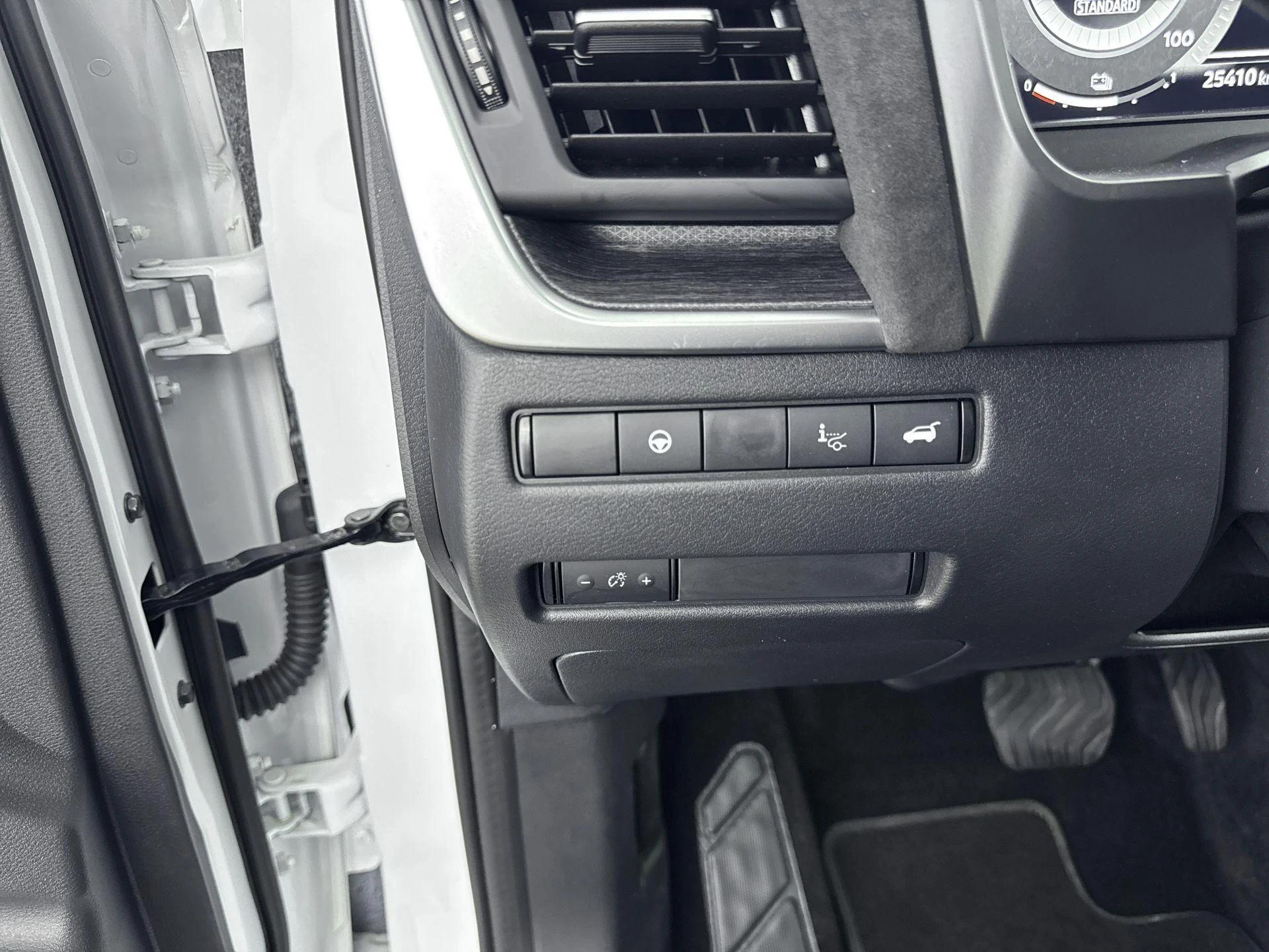 Nissan-QASHQAI-image-20