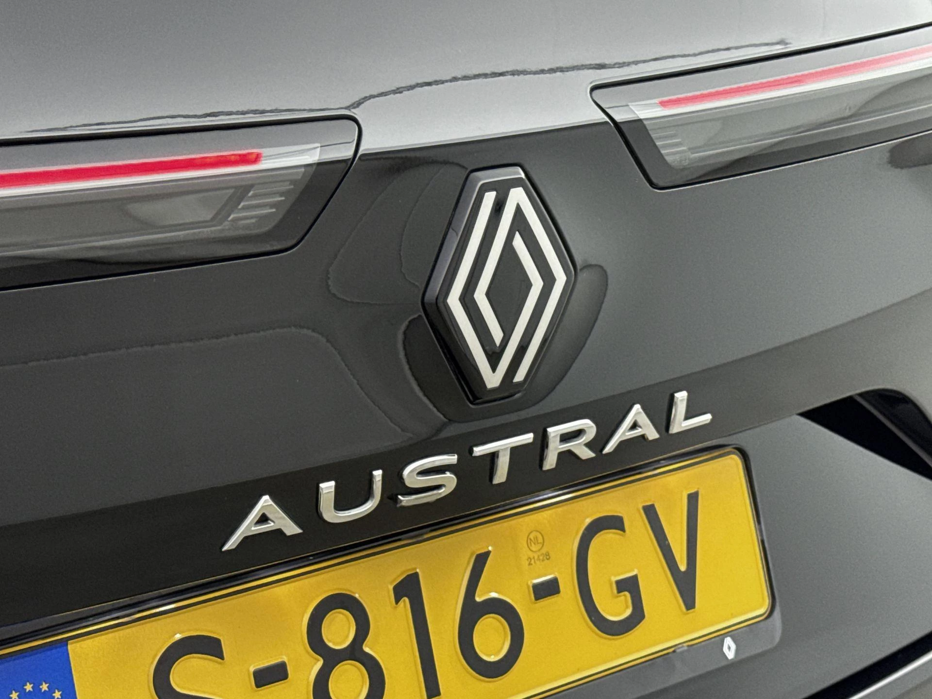 Renault-Austral-image-18