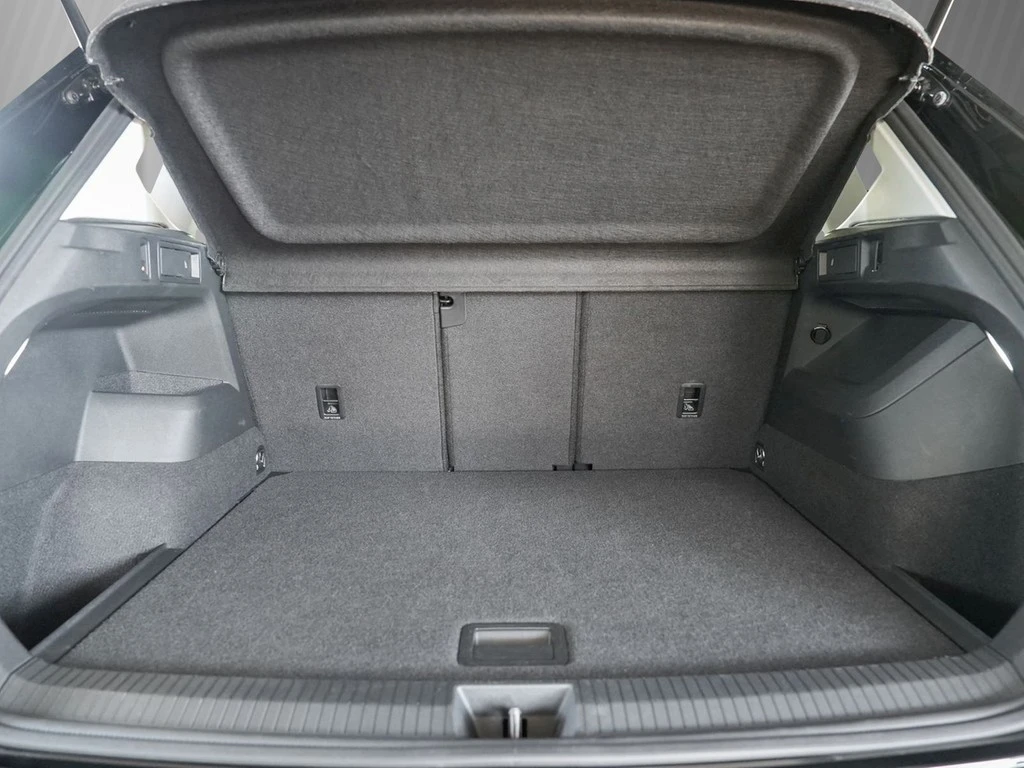 Volkswagen-Tiguan-image-5