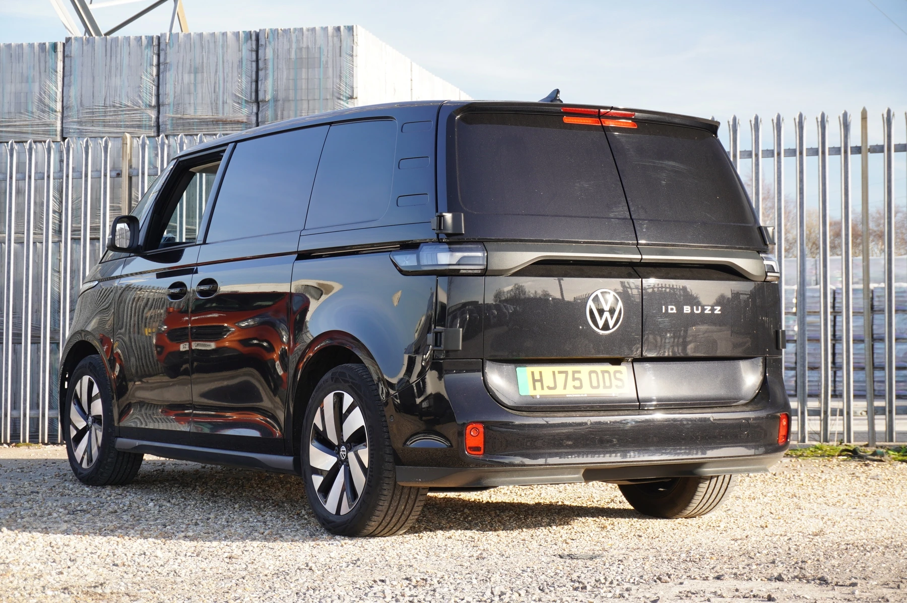 Volkswagen-ID. Buzz-image-2