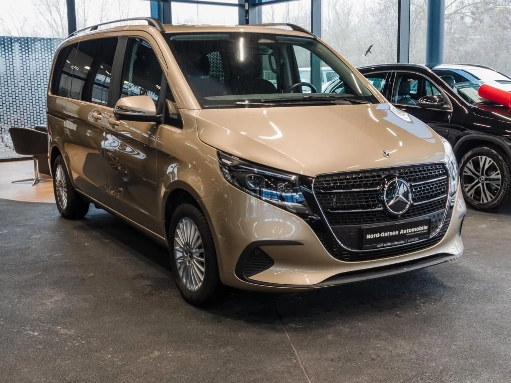 Mercedes-Benz-V-Klasse 220-image-3